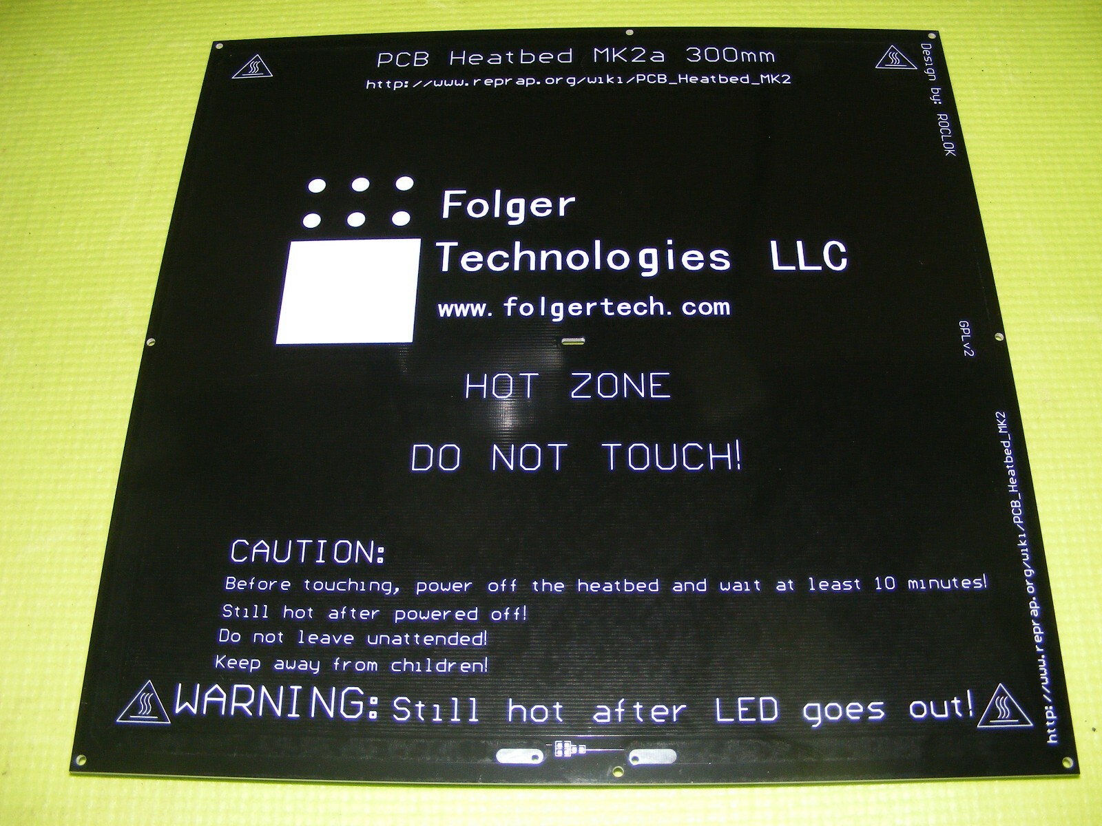 MK2a BLACK SQUARE FIBERGLASS PCB 12V 300MMX2MM HEATED HOT BED 3D PRINTER USA 