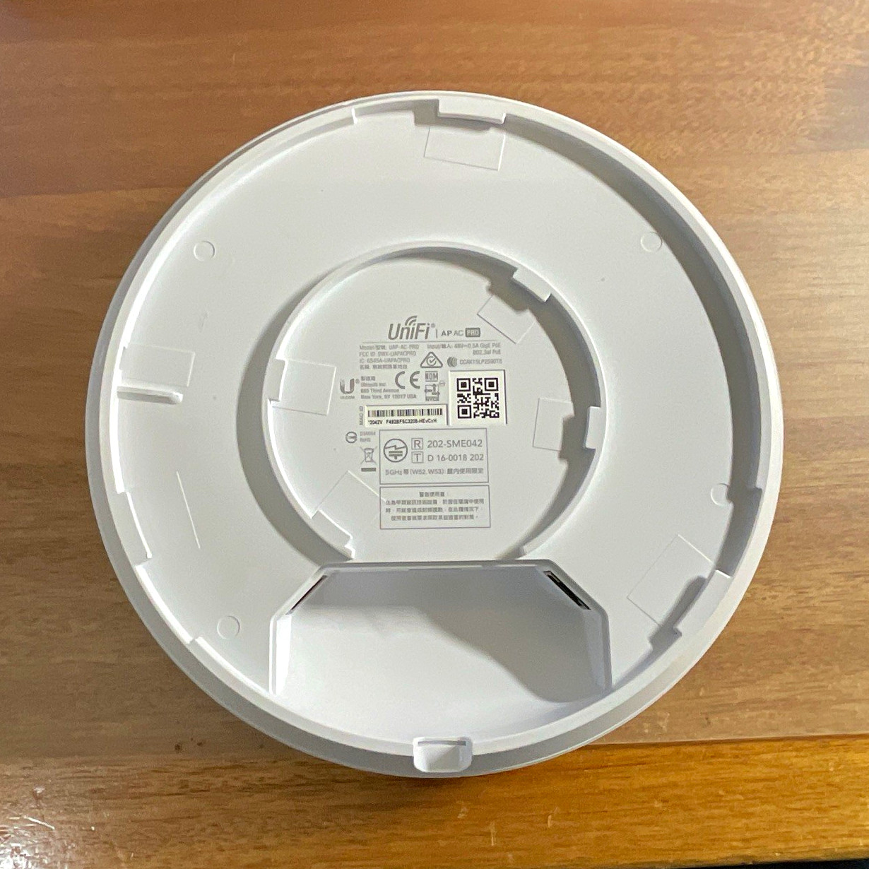 Ubiquiti Networks UniFi UAP-AC-LITE Dual-Band AP 867Mbps White