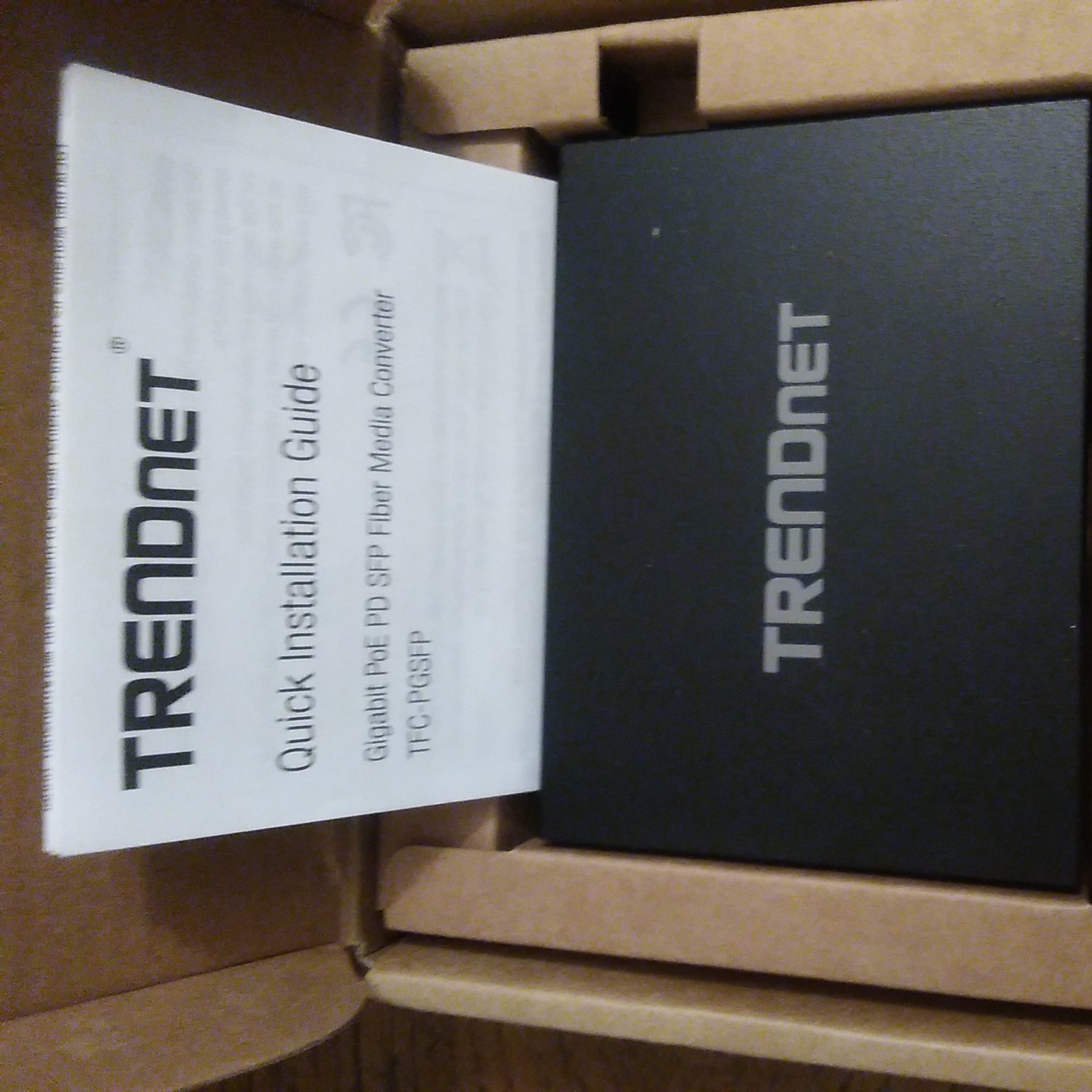 TRENDnet TFC PGSFP Gigabit PoE Fiber Media Converter 100 1000BASE SFP Compati...