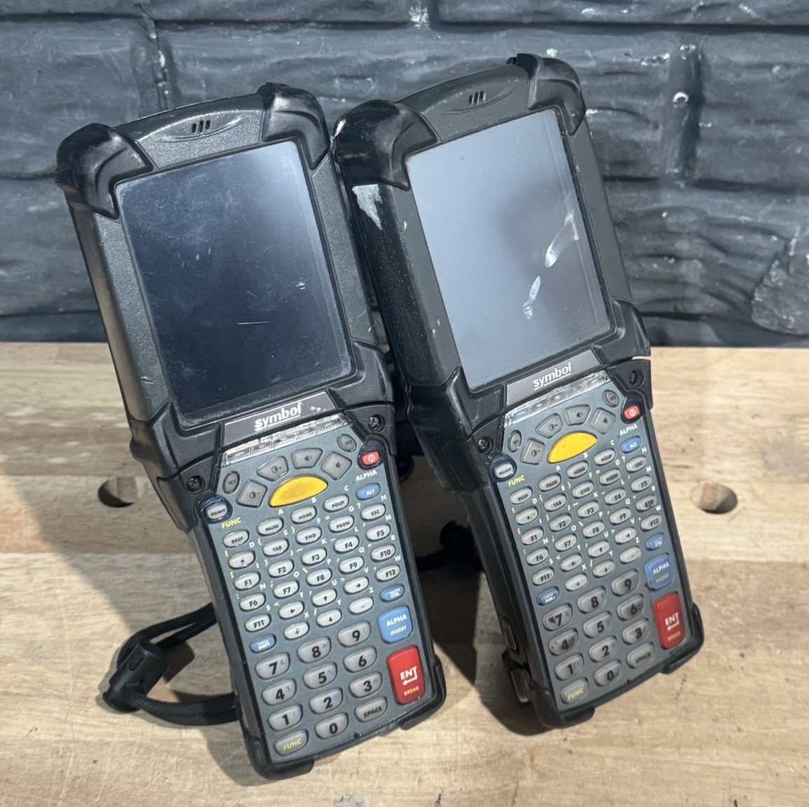 Motorola Symbol MC9190-G30SWEQA6WR 2D 3D QR Code Barcode Scanners QTY 2