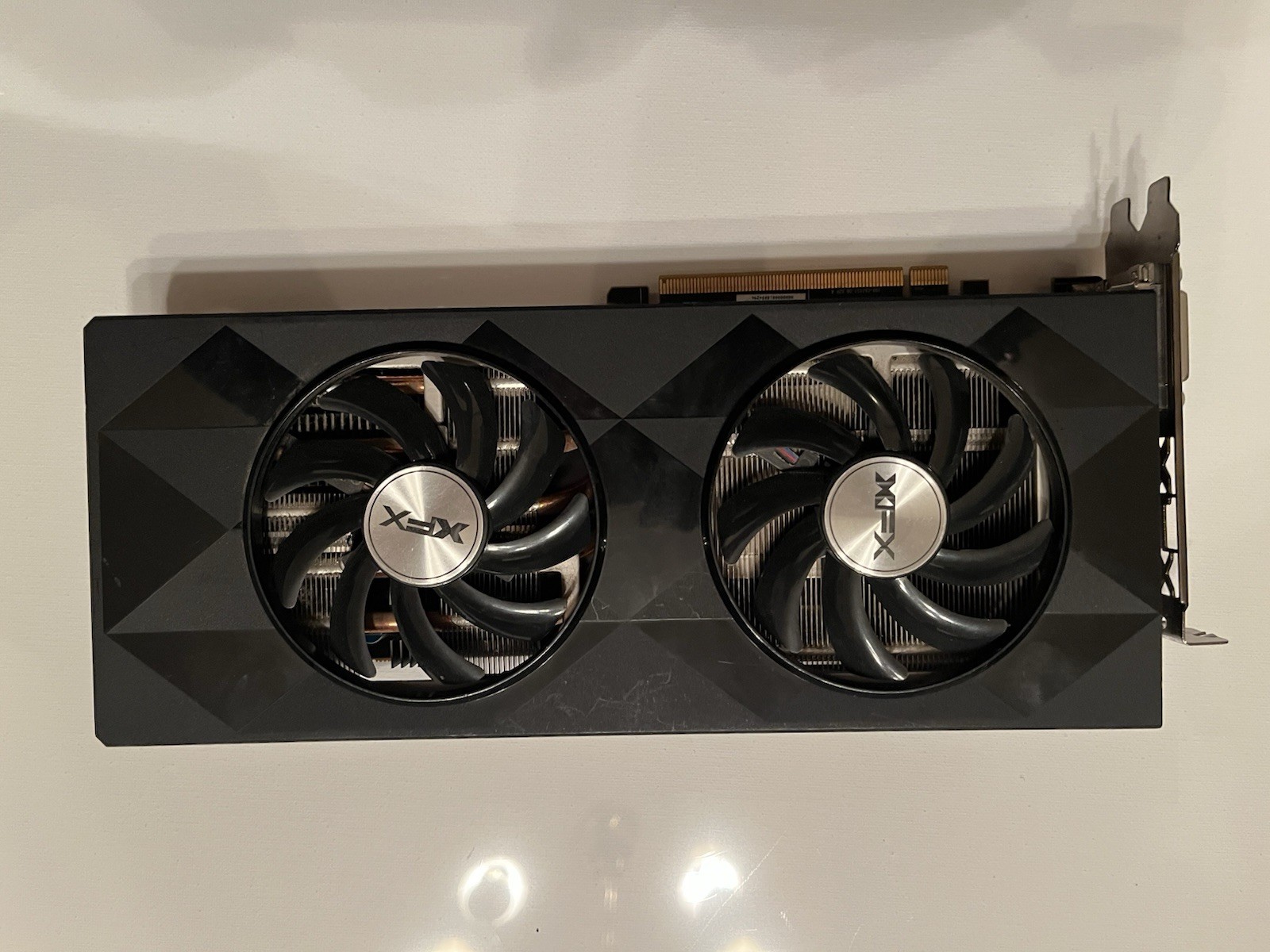 XFX AMD Radeon PCI Express Graphics Card Dual Fans Fan with Heatsink