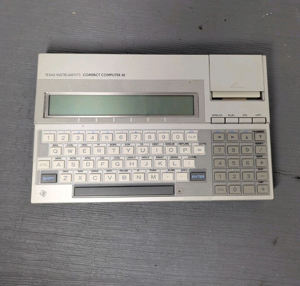 Texas Instruments Compact Computer 40 CC40 9201 (For Parts Or Repair)