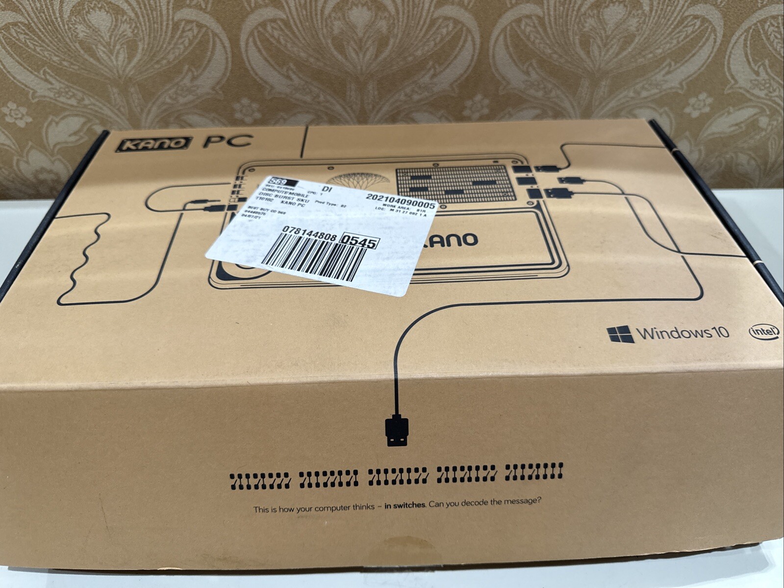 Kano PC Education Ed 11.6" 64GB SSD Intel 1.10GHz 4GB RAM Touchs Notebook Win 10