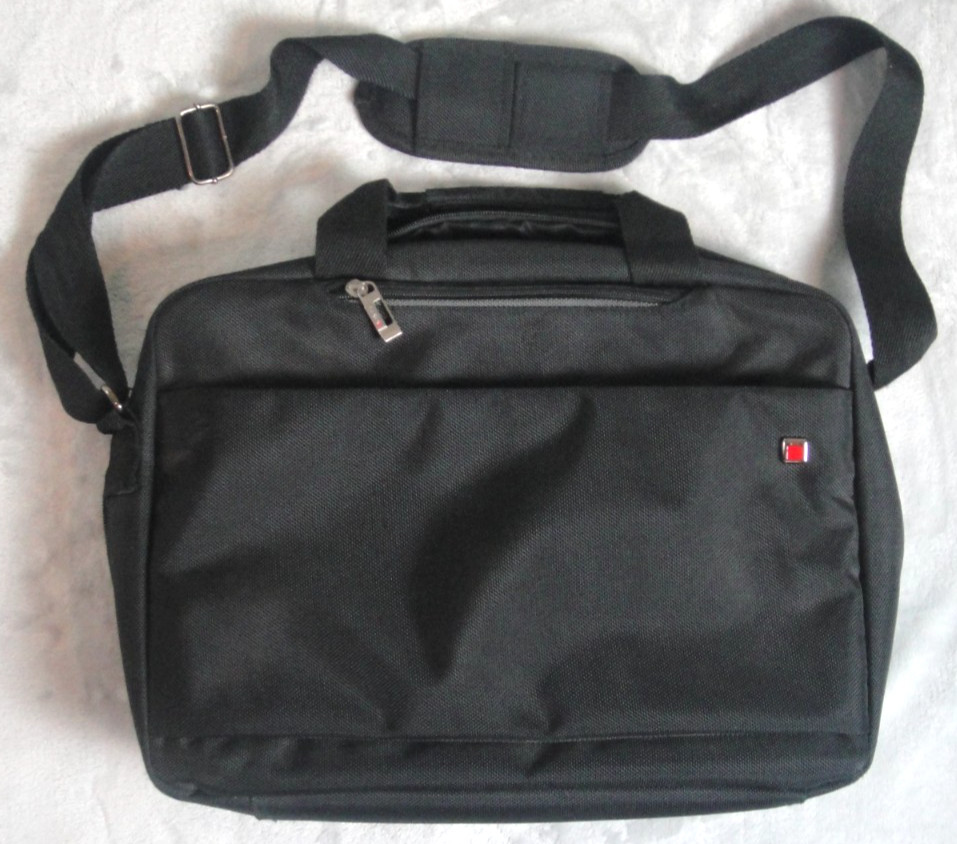 Solo Laptop Carry-On Briefcase Black with Gray Interior - Travel Sentry Approved