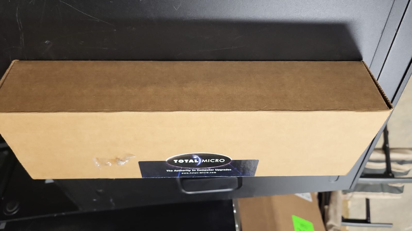 Total Micro 4-Cell 44Wh 15.2V Battery 00HW027-TM
