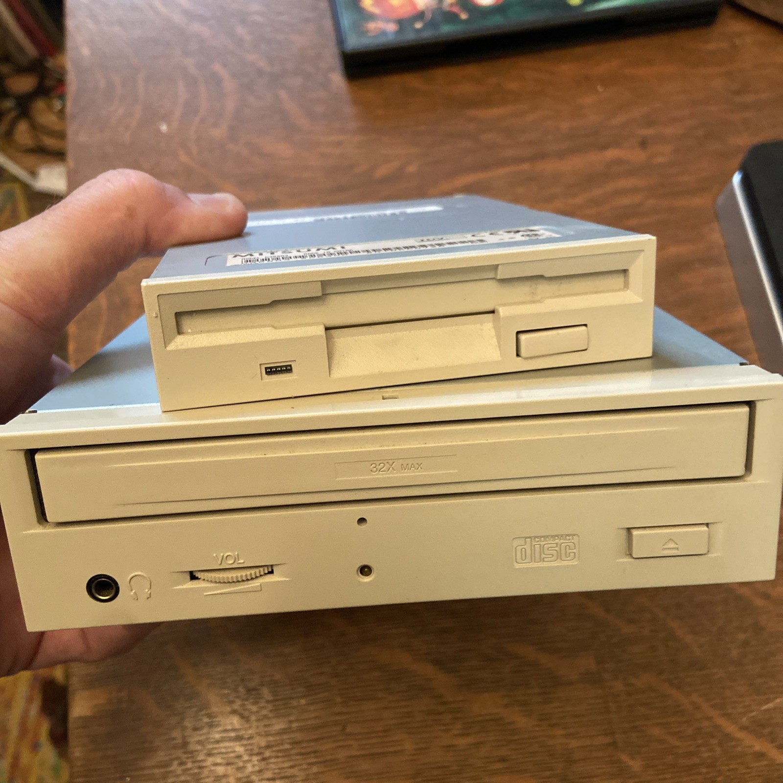Mitsumi Crmc-fx320m2 CD-ROM & Floppy Drive D359M3