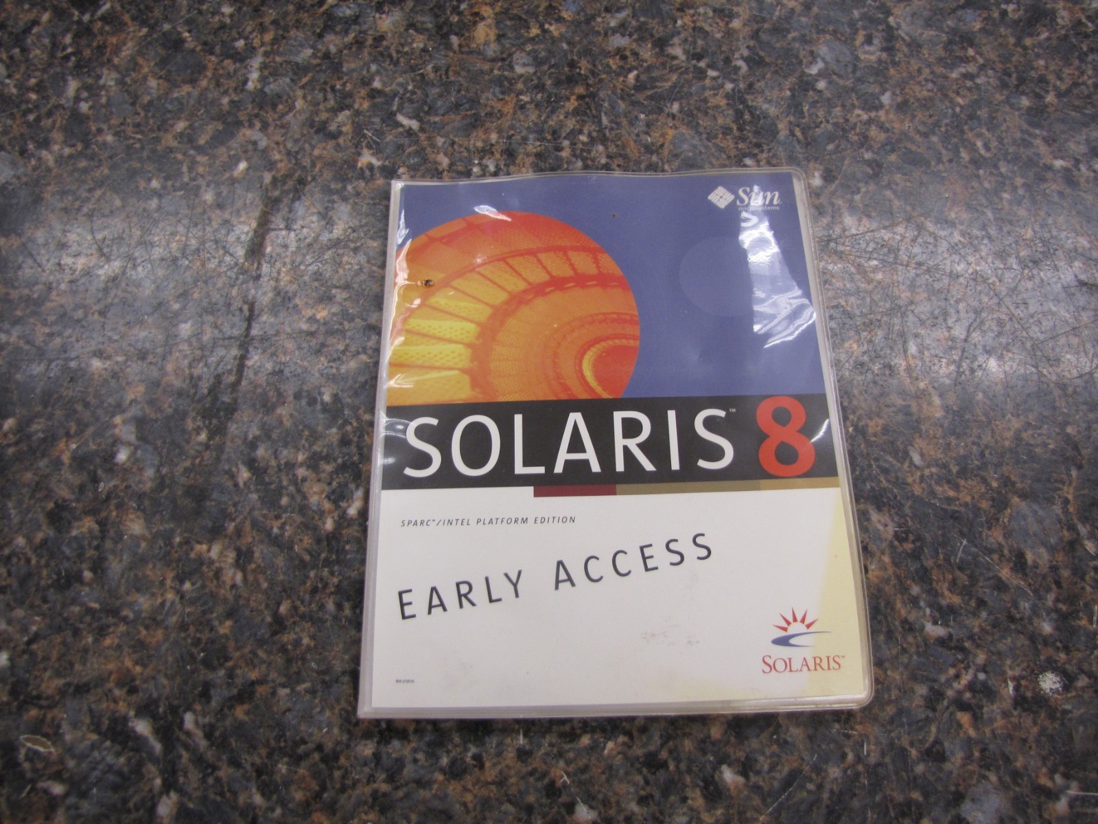 Vintage Sun Microsystems Solaris 8 SPARC Intel Platform Edition Early Access