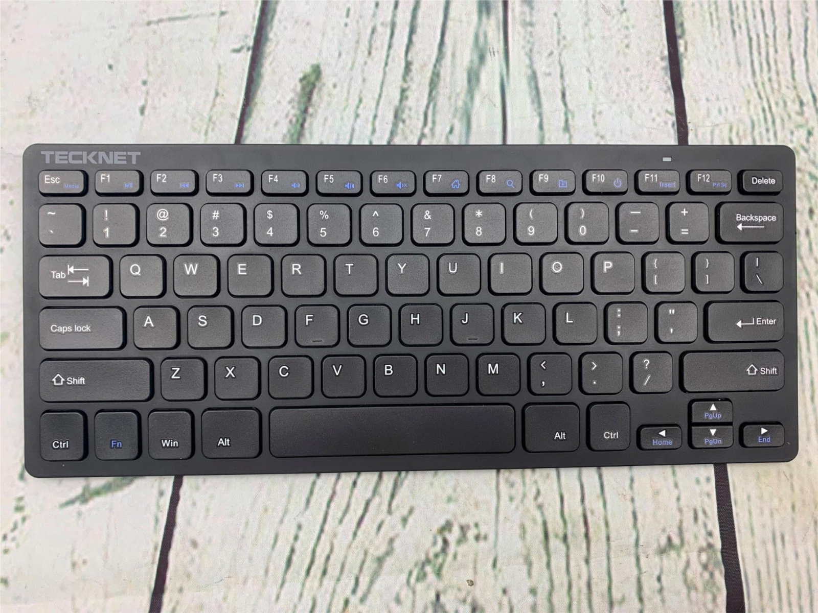 Wireless Keyboard Ultra Slim 2.4G USB Wireless Keyboard with Dedicated Hot Keys