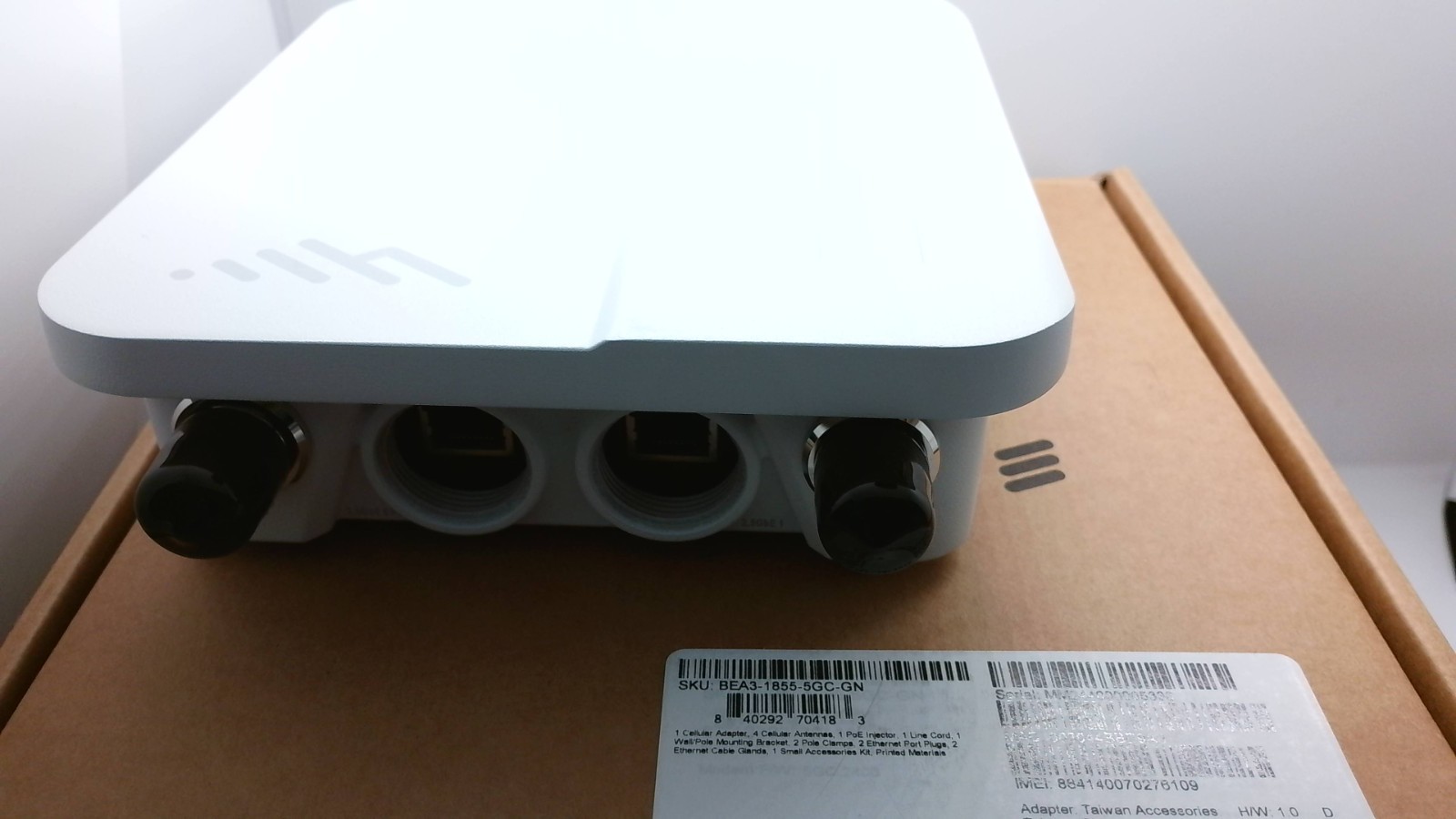 Cradlepoint W1855-5GC-GN 5G Outdoor Cellular Router: OPEN BOX [Free Shipping]