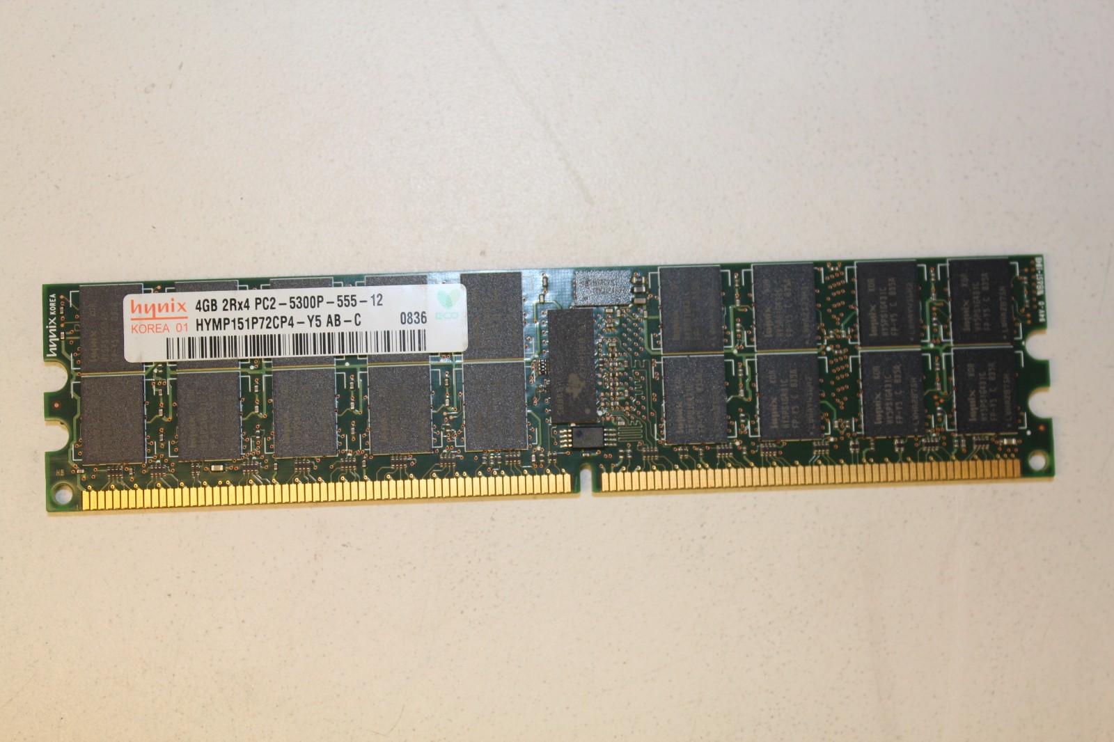 HYMP151P72CP4-Y5 Hynix 4GB DDR2-667 PC2-5300P 2Rx4 ECC REG 240Pin DIMM