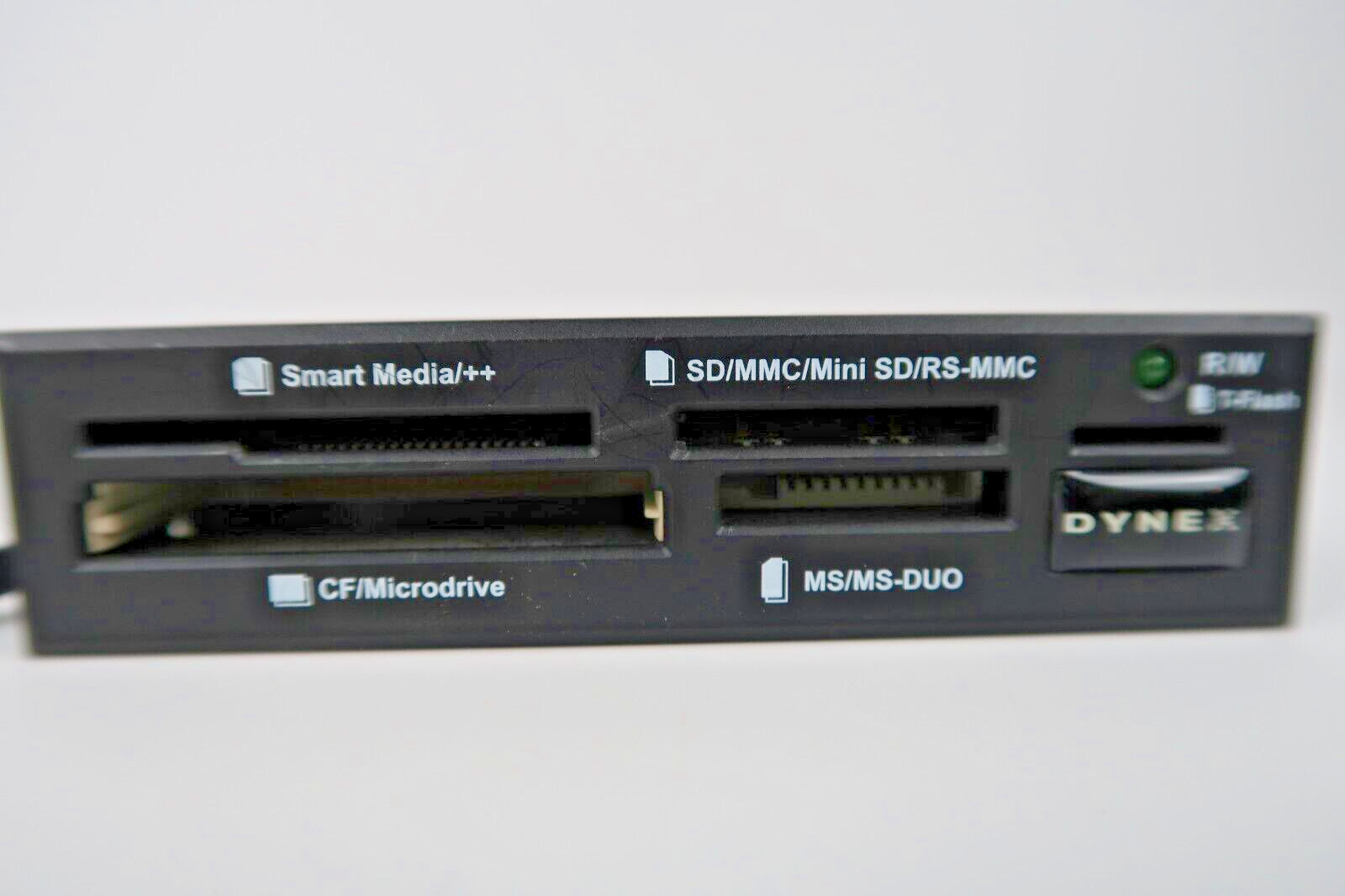 Dynex DX-CRD12 Multiformat All in One Media Card Reader/Writer-USB 2.0 Used