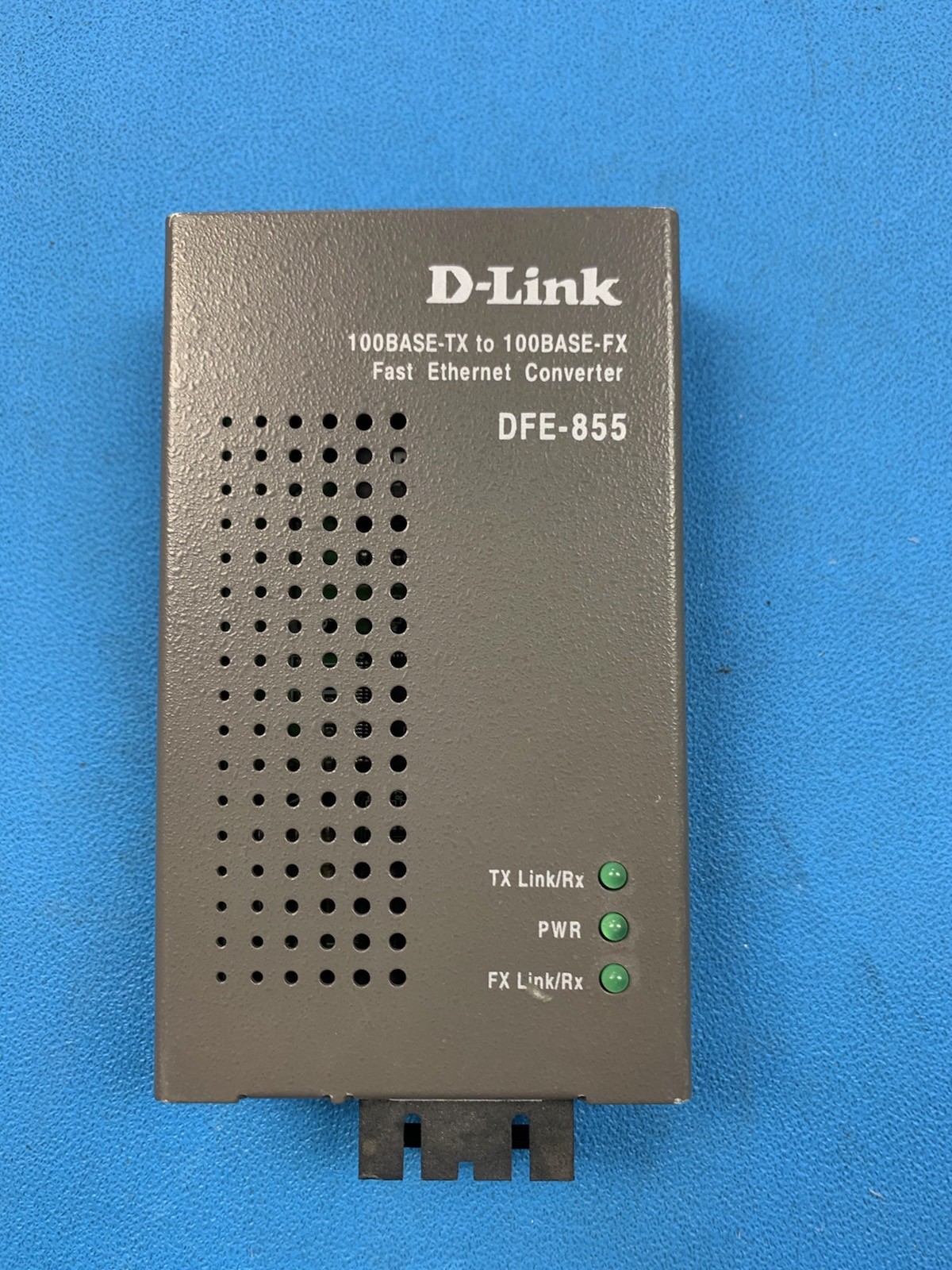 D-LINK DFE-855 Fast Ethernet Media Converter 