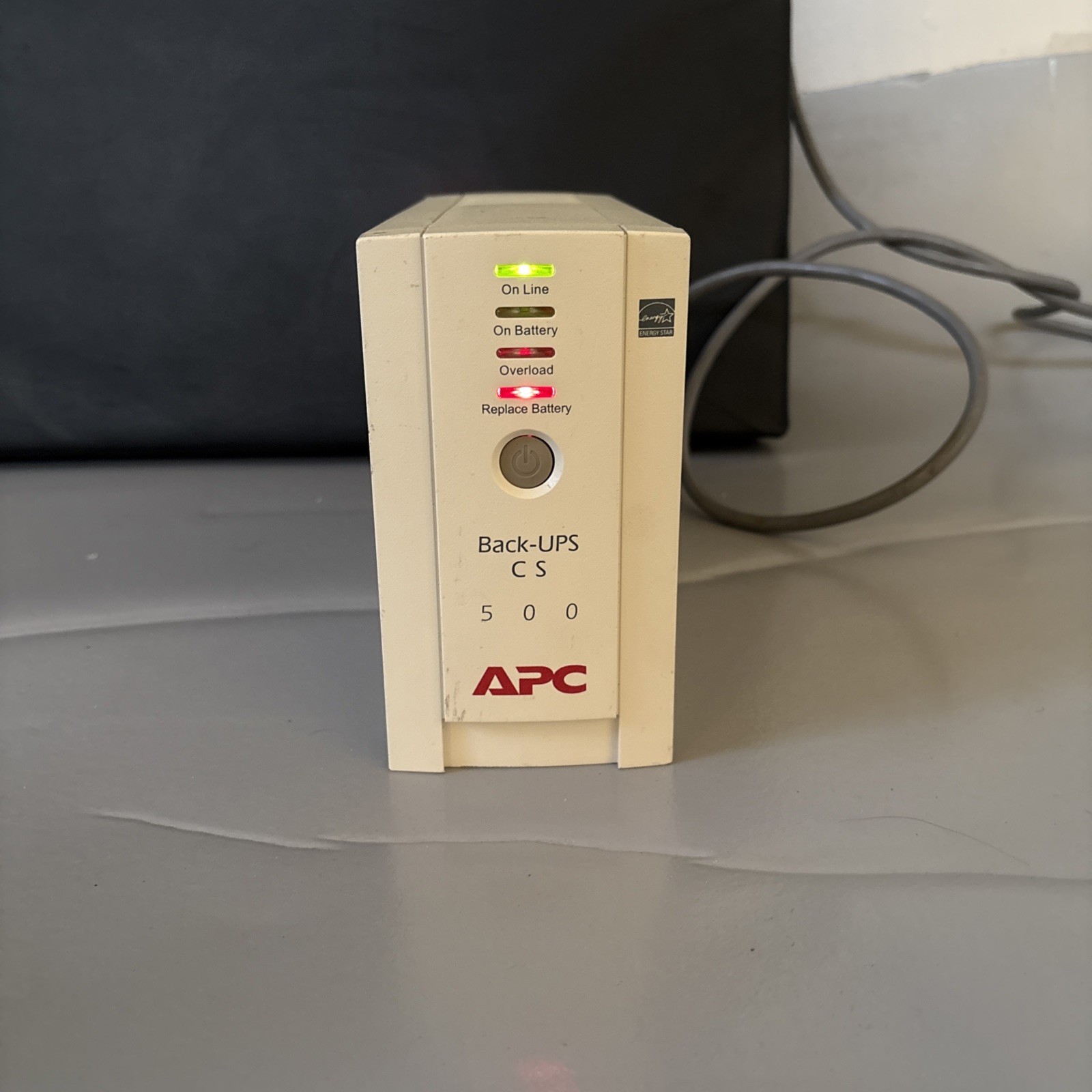 APC Back-UPS CS 500 Battery Backup BK500
