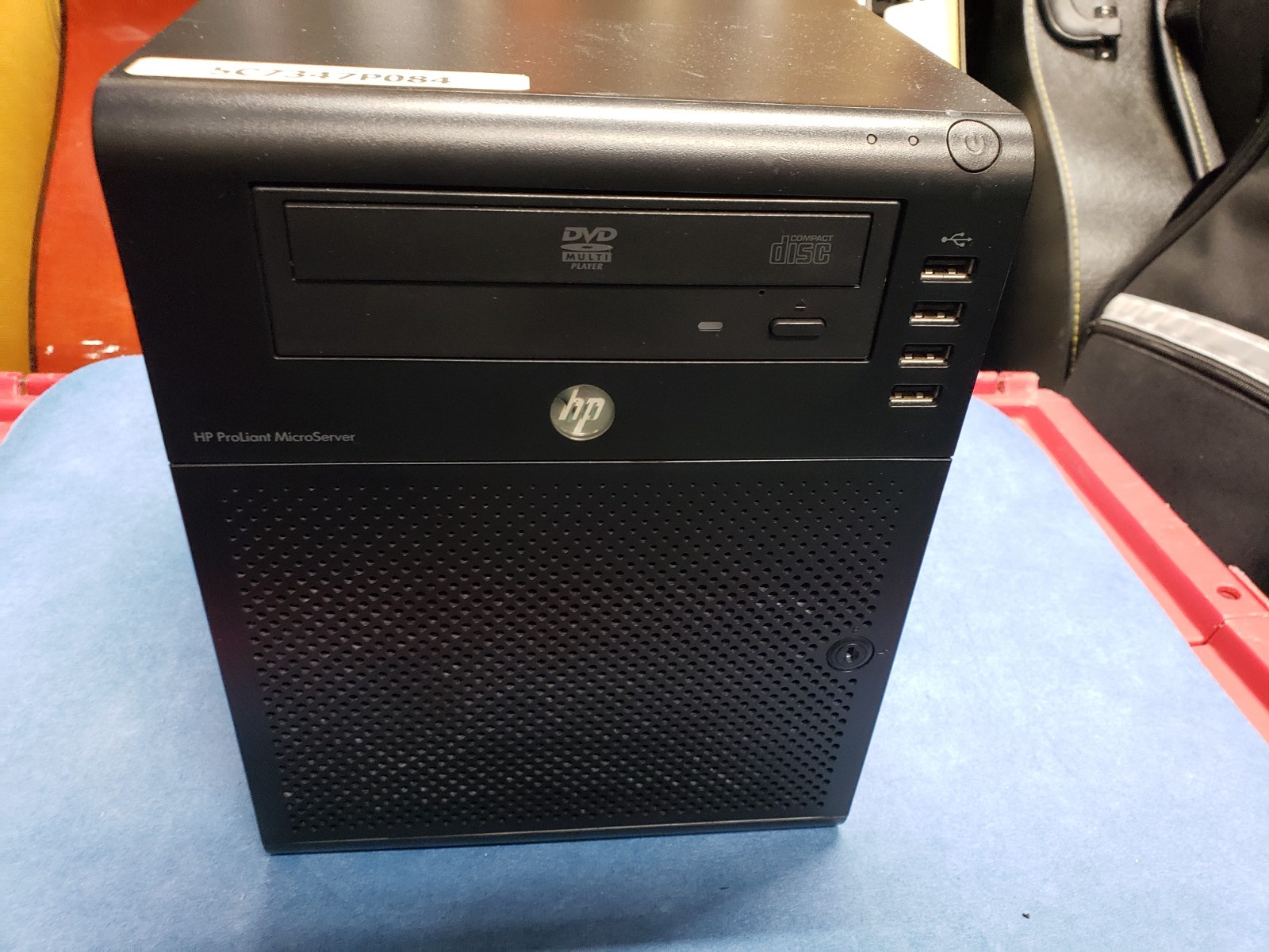 HP ProLiant HSTNS-5151 Micro server for parts with key