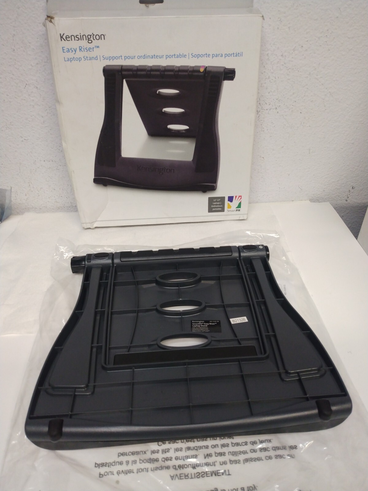 Kensington SmartFit Easy Riser Laptop Cooling Stand - Black (K52788WW)