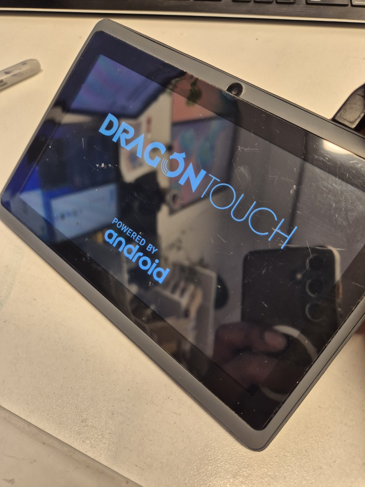 DRAGON TOUCH Y88X PLUS Good Display Bad Power 