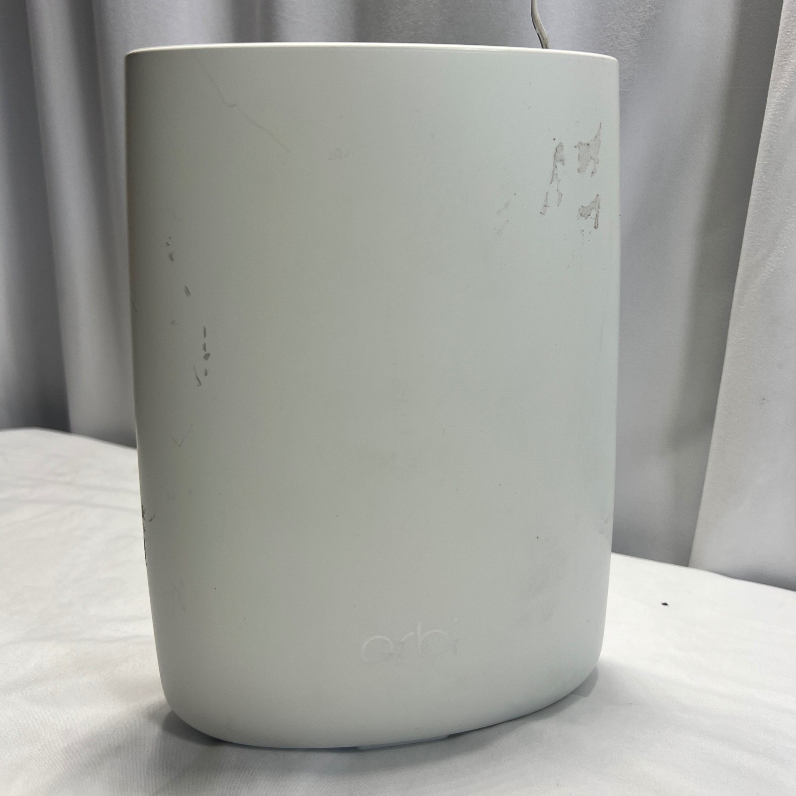 Netgear Orbi Satellite RBS50v2 Tri-Band Mesh WiFi Add-on White AC3000