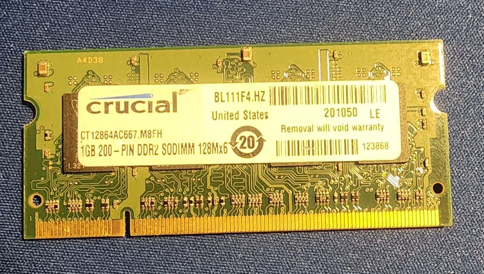 Crucial 1gb DDR2 Laptop Memory Module 128Mx6 CT12864AC667.M8FH