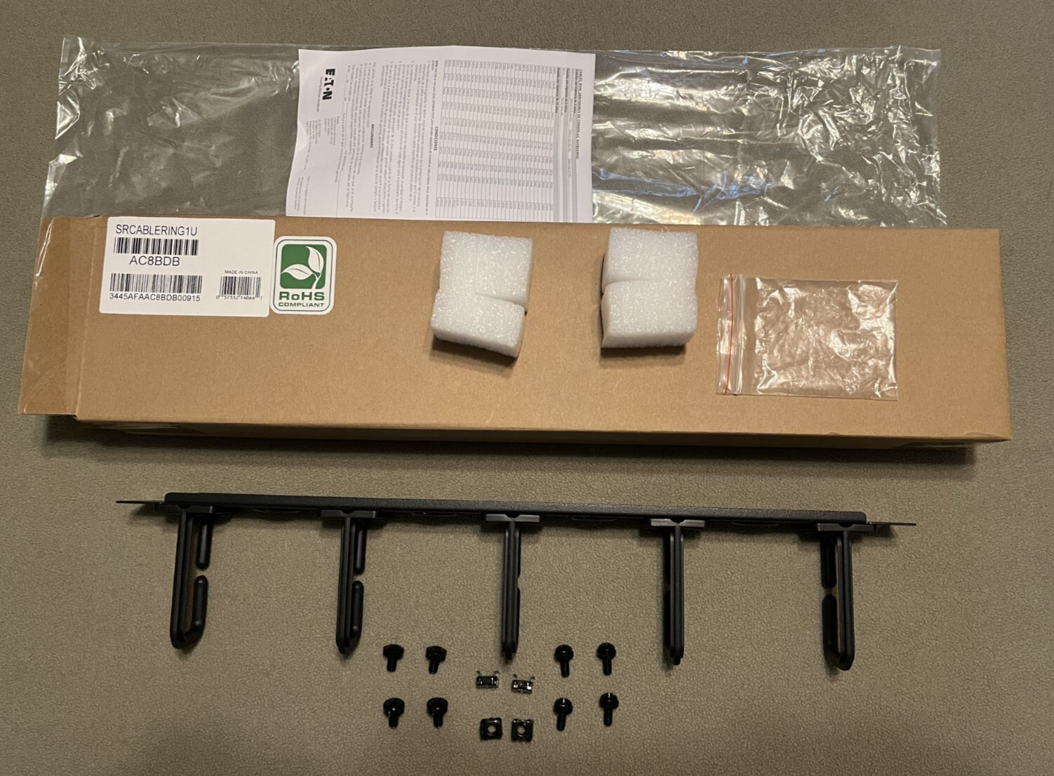 New - TrippLite SRCABLERING1U - Black 1U Horizontal Cable Rings - Factory Sealed