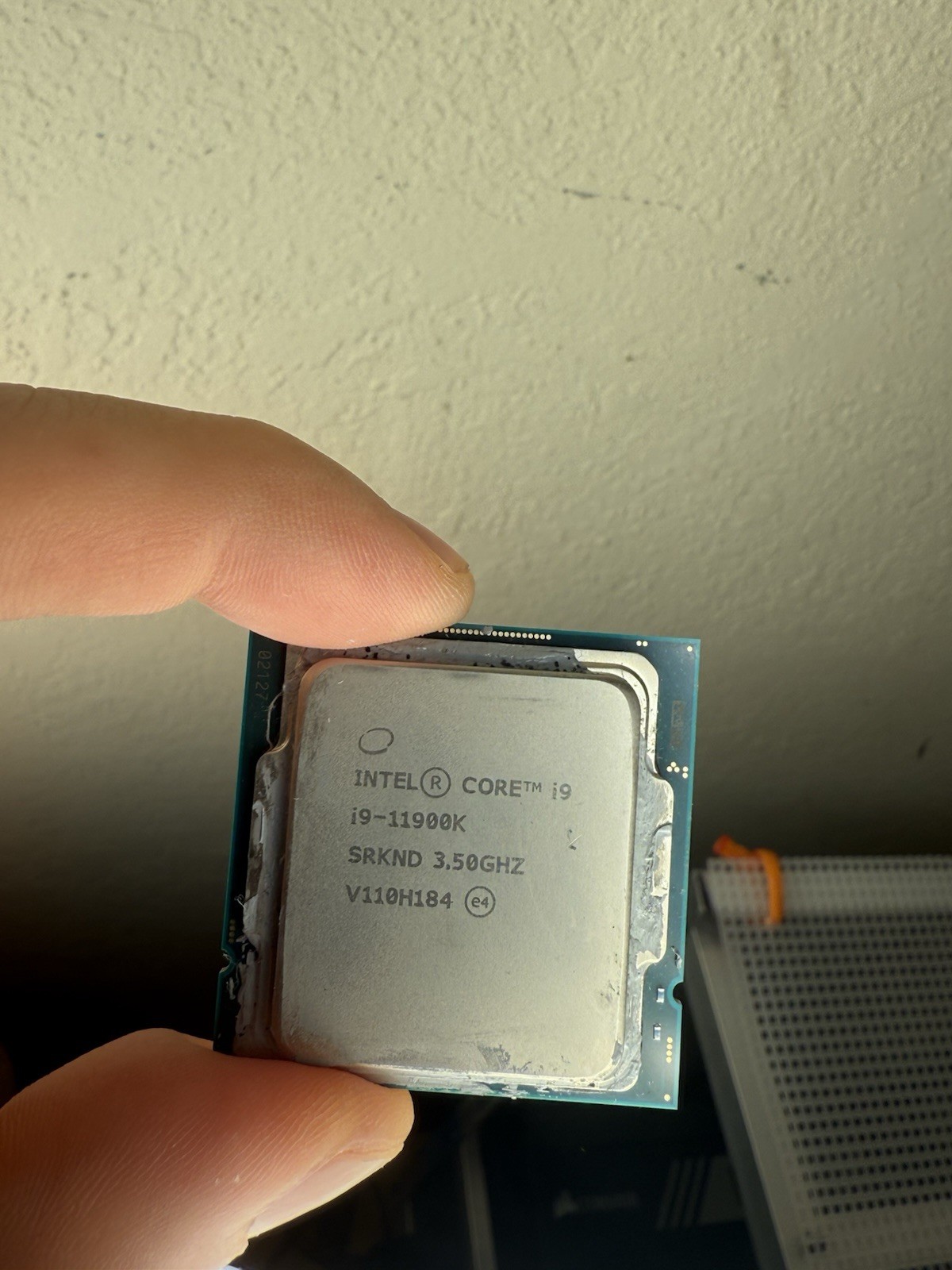 Intel Core i9-11900K Processor (5.3 GHz, 8 Cores, Socket, LGA1200)