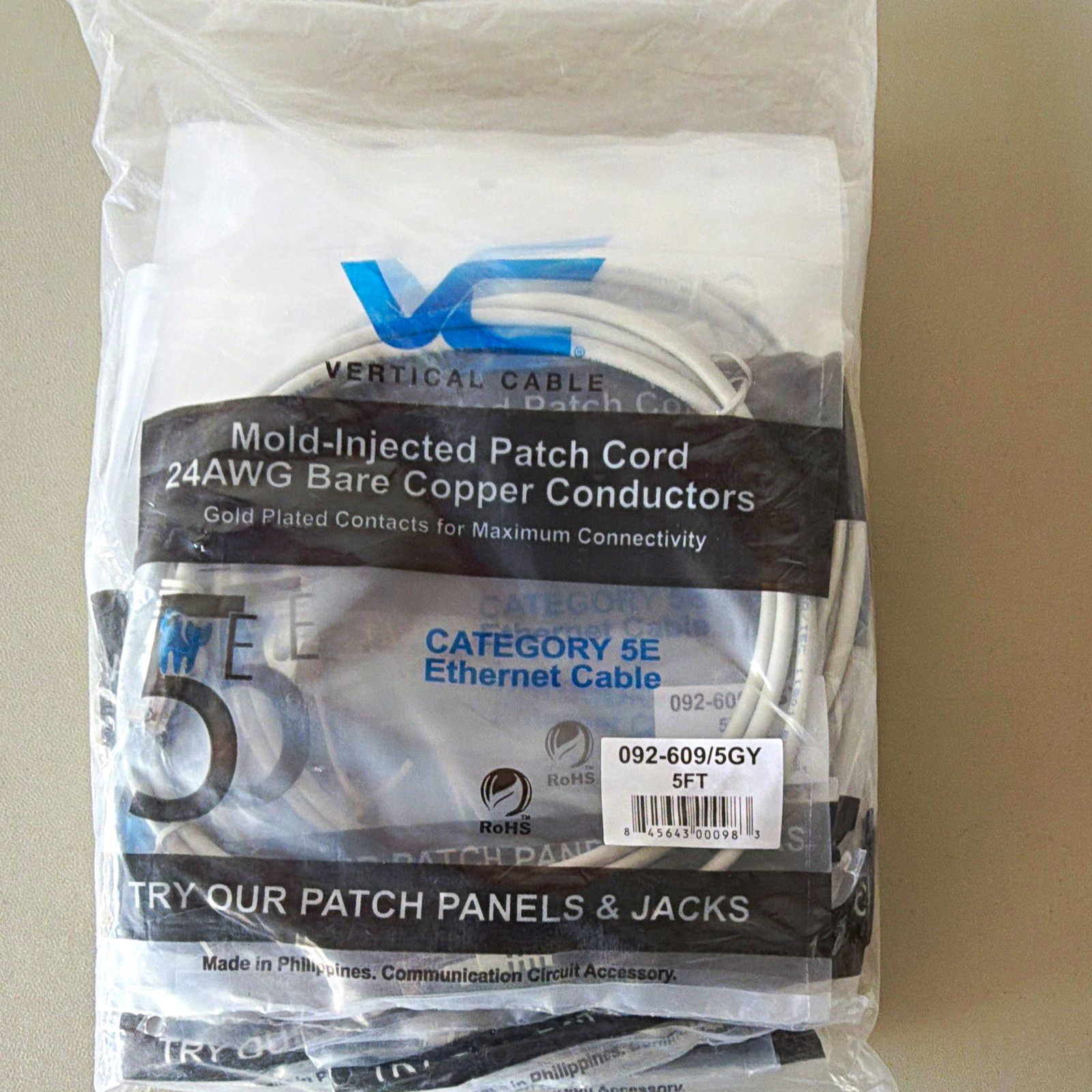 Vertical Cable Cat 5E RJ-45 to RJ-45 Ethernet Patch Cable 5ft pack of 8