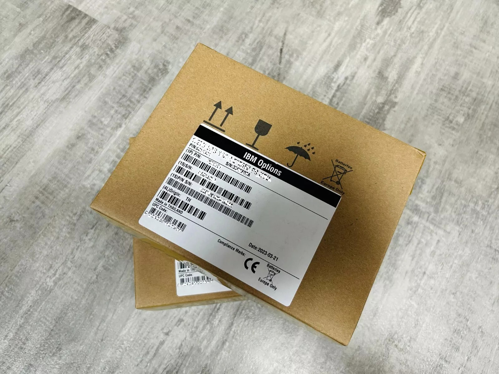 IBM 400GB 81Y9907 49Y2067 2.5in SAS SSD IBM System Storage DS3524 and EXP3524