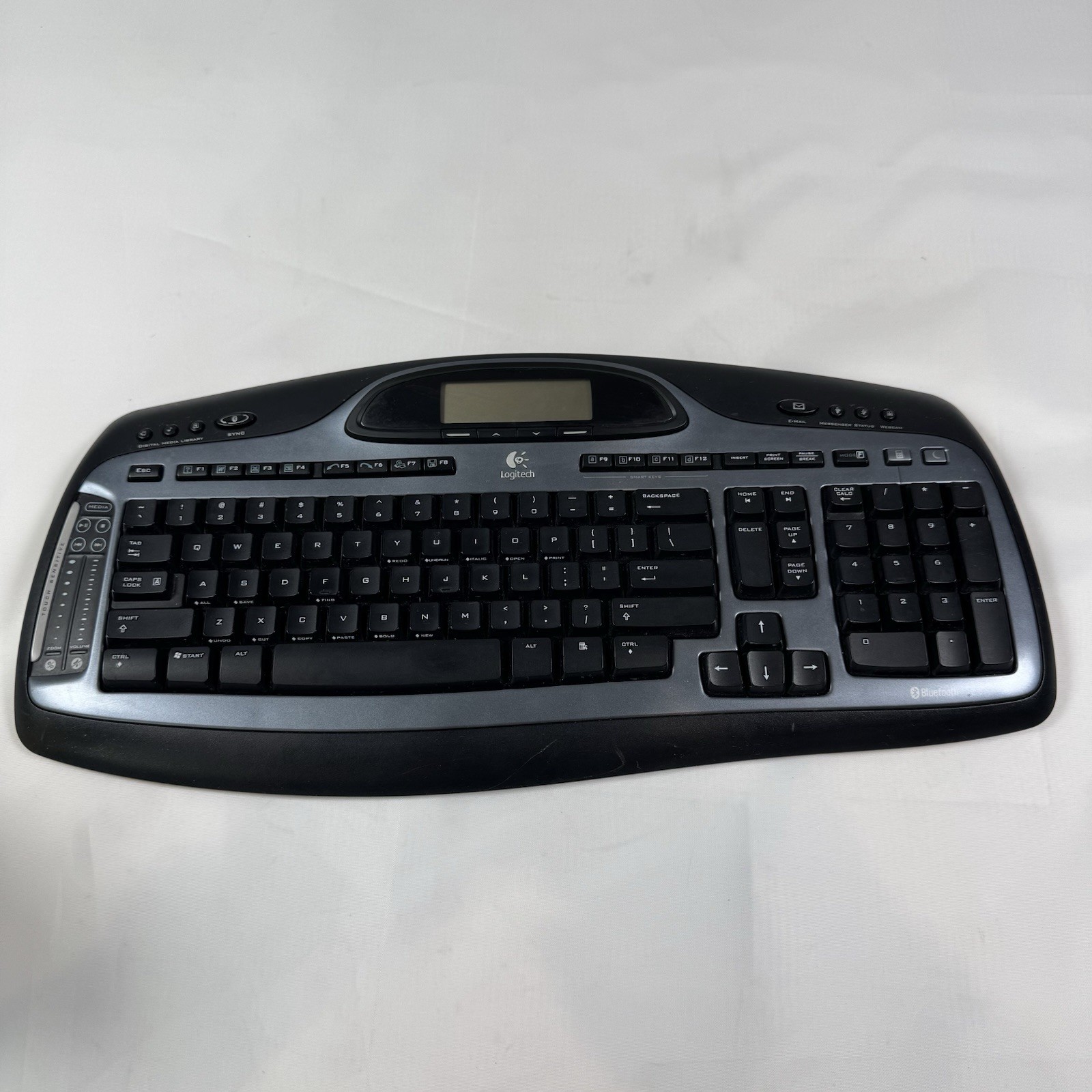 Logitech MX5000 Desktop Bluetooth Keyboard ~Tested & Working Great