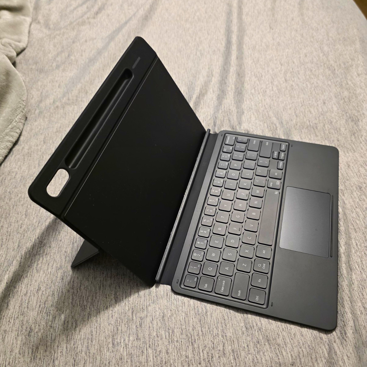 OEM Samsung Galaxy Tab (S8/S7) Book Cover Keyboard, EF-DT870UBEGUJ, Black