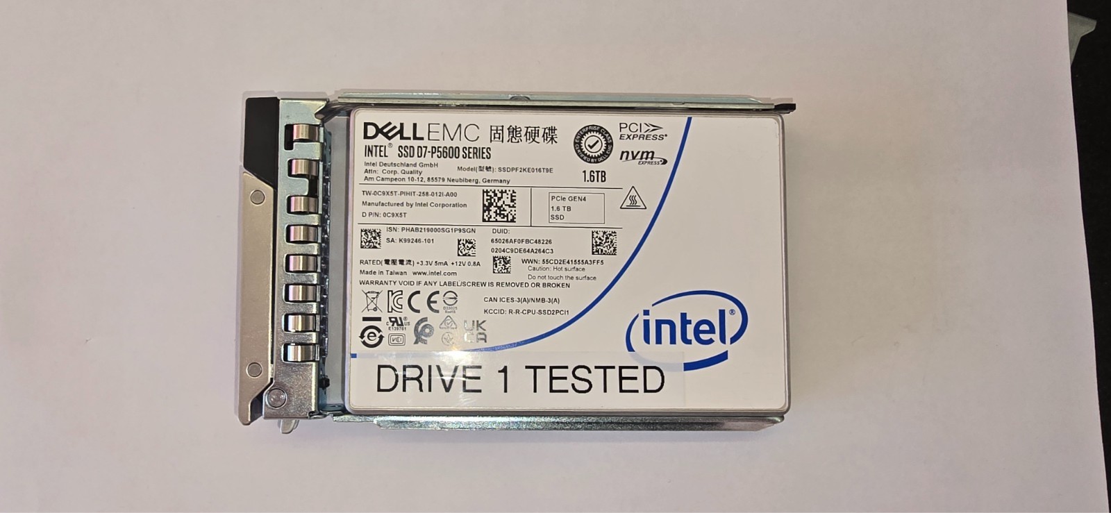 DELL EMC Intel D7-P5600 1.6TB NVMe 2.5'' SSD SSDPF2KE016T9E
