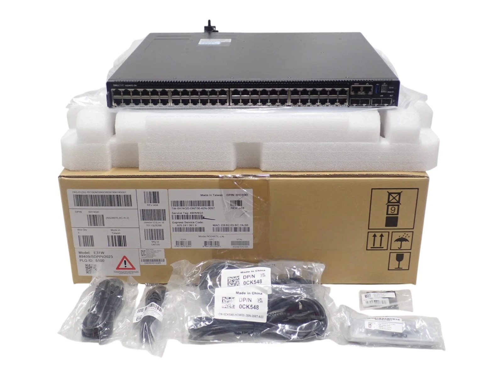 NEW Dell EMC PowerSwitch N3248TE-ON 48x 1G RJ45 4x SFP+ 2x QSFP28 RA Switch OS6