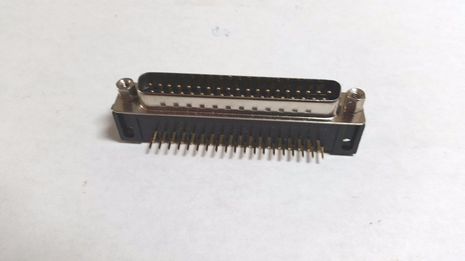 GC ELECTRONICS 41-1151 D SUB DB37 37 PIN MALE R/A PCB MOUNT LOT OF 5PC