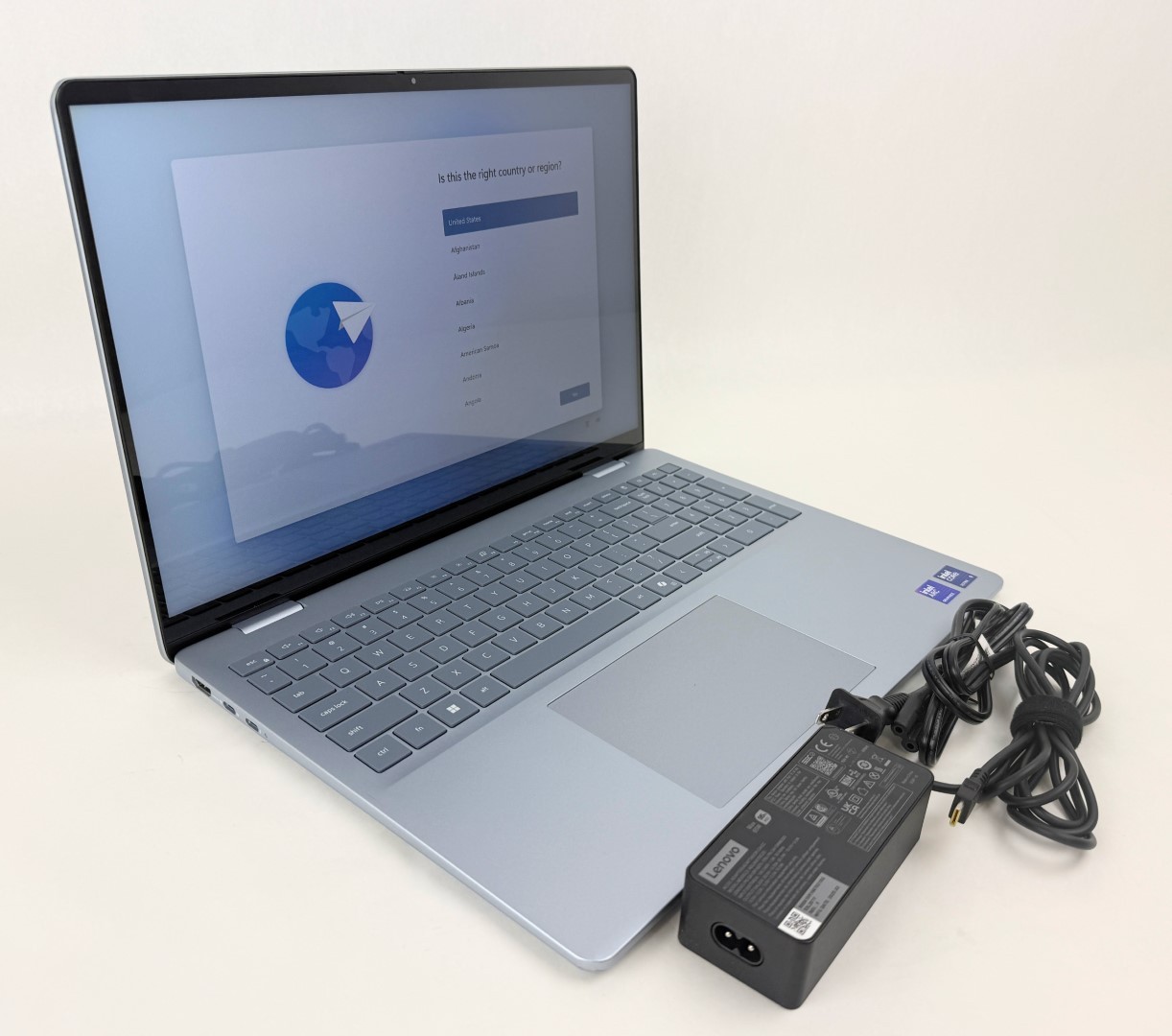 Dell 16 Plus DB16250 16" 1920x1200 Touch Ultra 9 288V 32GB 1TB SSD W11H -Dent