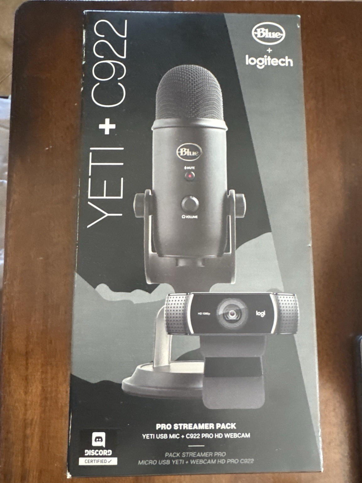 NEW SEALED Blue Yeti + Logitech C922 Pro Streamer Pack Mic Webcam 