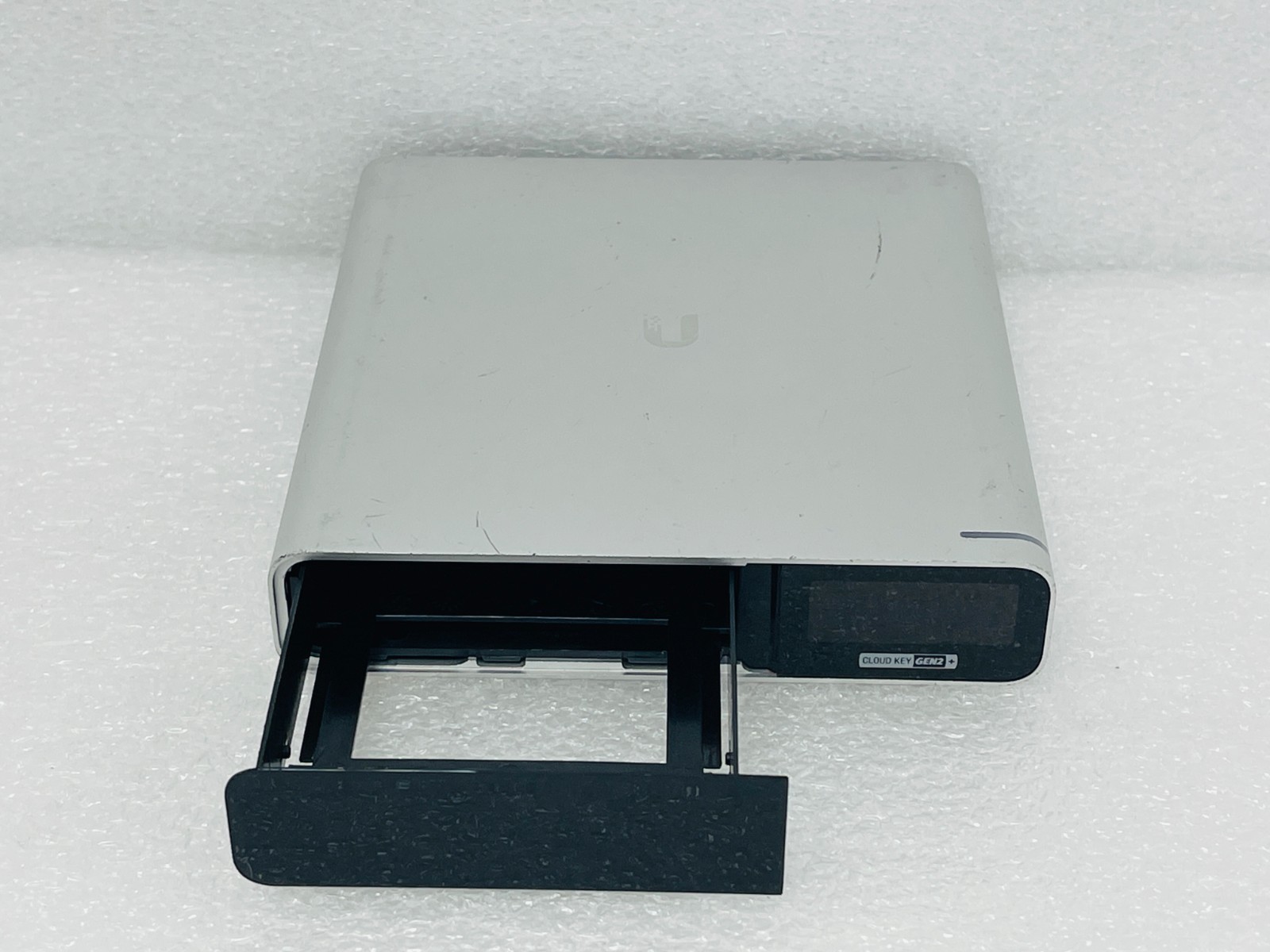 USED - Ubiquiti UniFi Cloud Key Gen2 Plus Packet Networking Device UCK-G2-PLUS