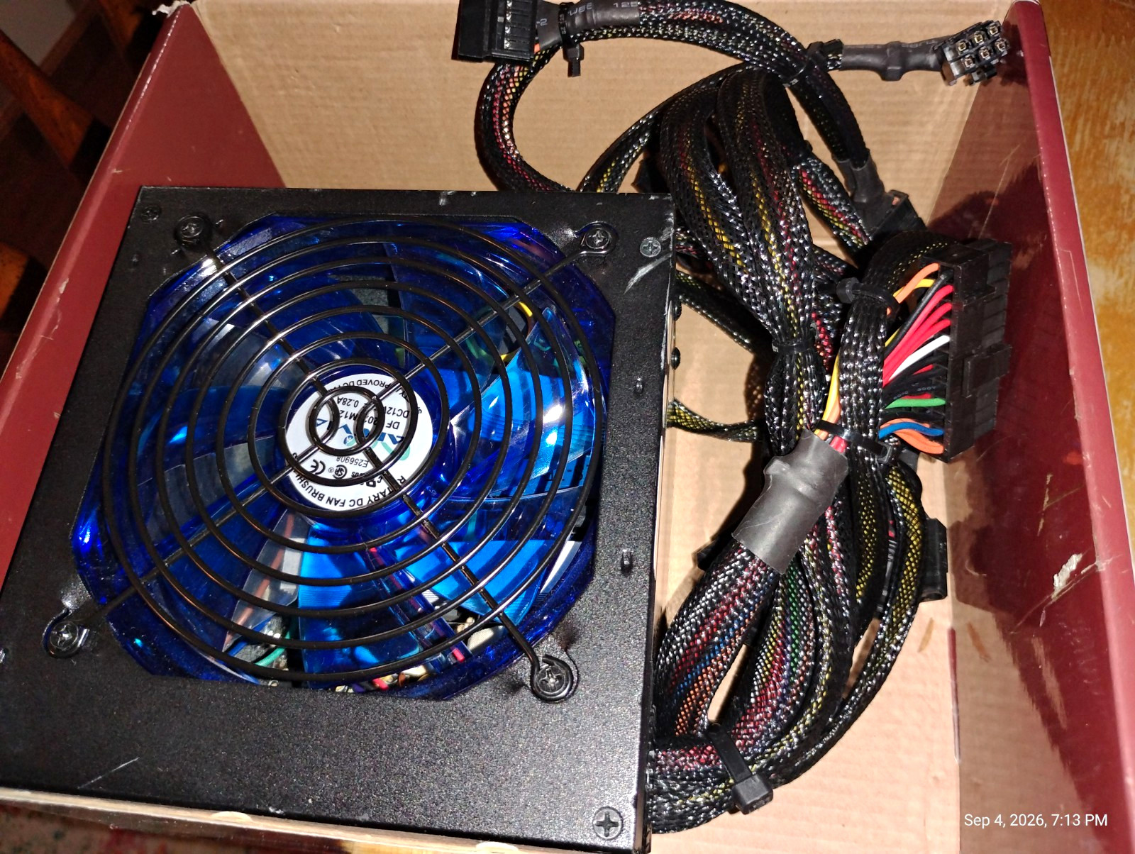 Apevia Java Power 500W ATX Power Supply PSU Blue LED Fan SATA PCIe 20/24Pin