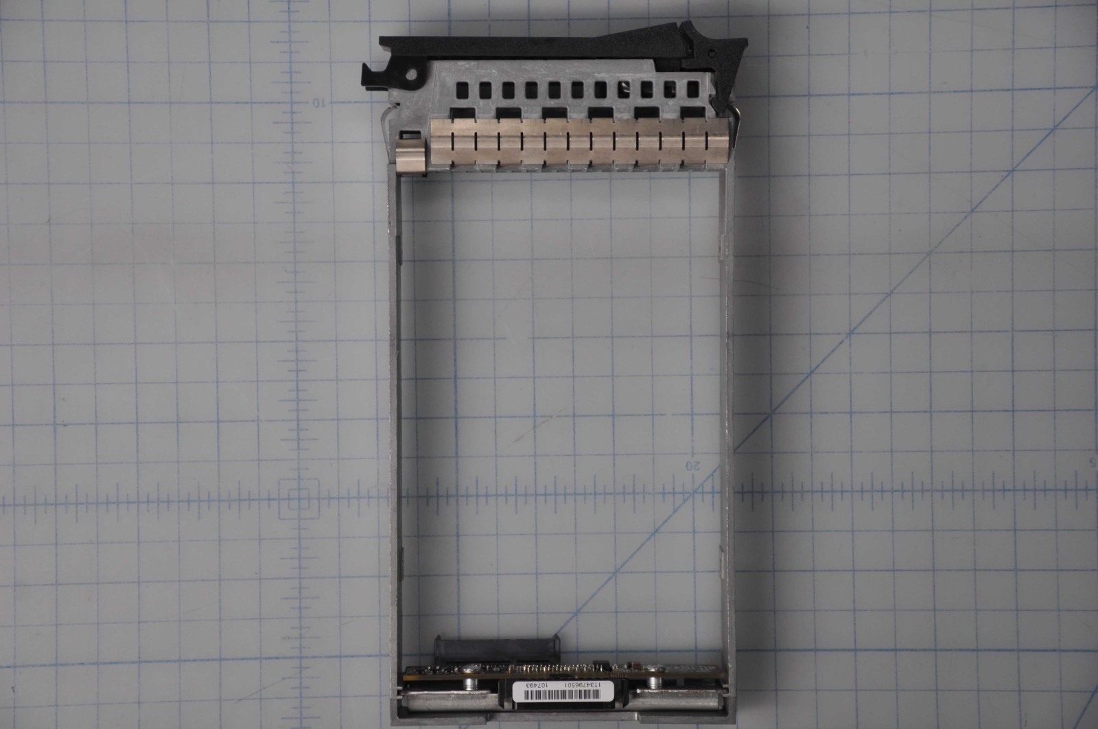 IBM TRAY FOR MODEL HARD DRIVE USED 90P1349