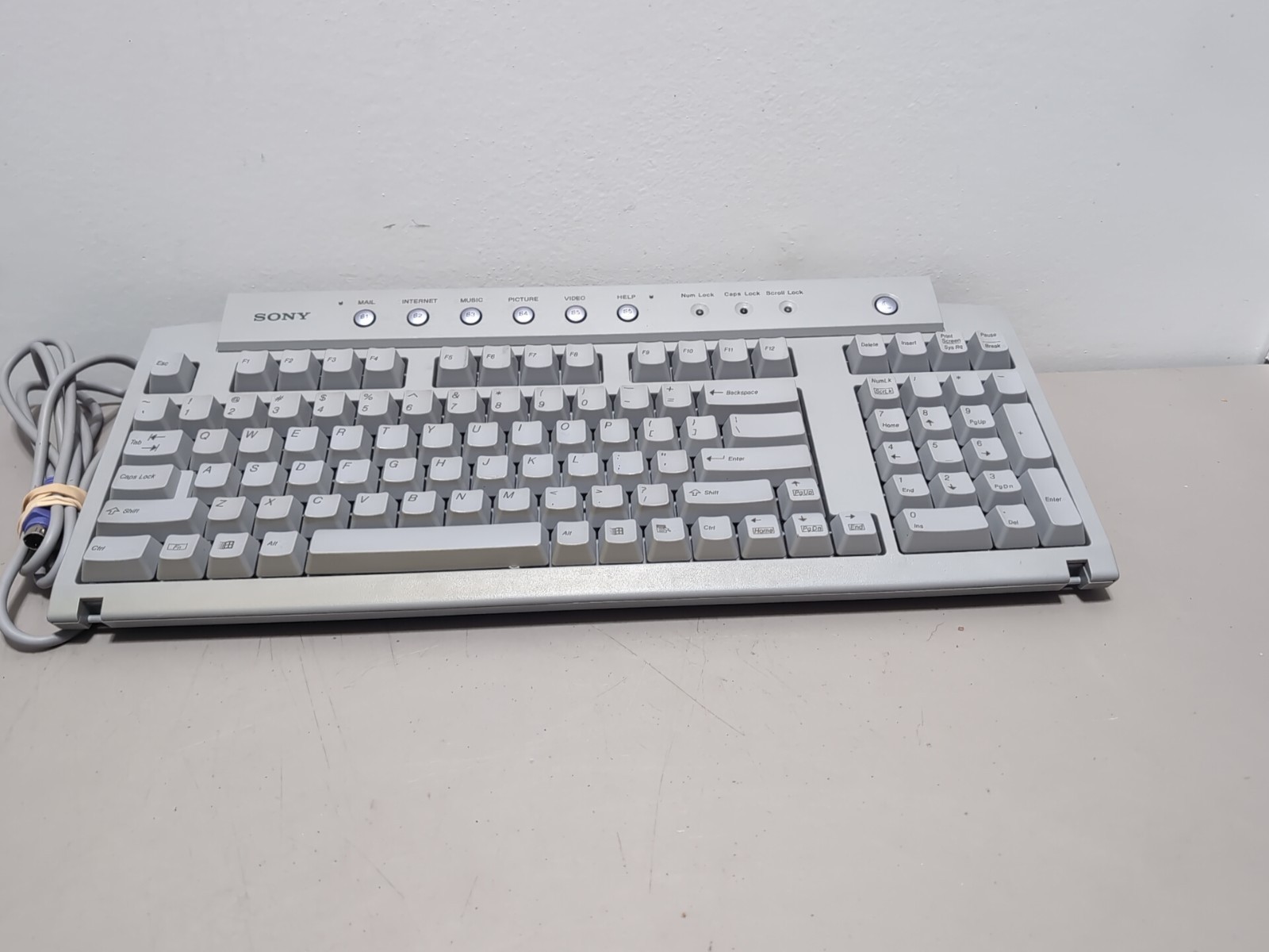 Vintage Sony Vaio PCVA-KB1P Wired KEYBOARD Gray Computer Tested (Video)