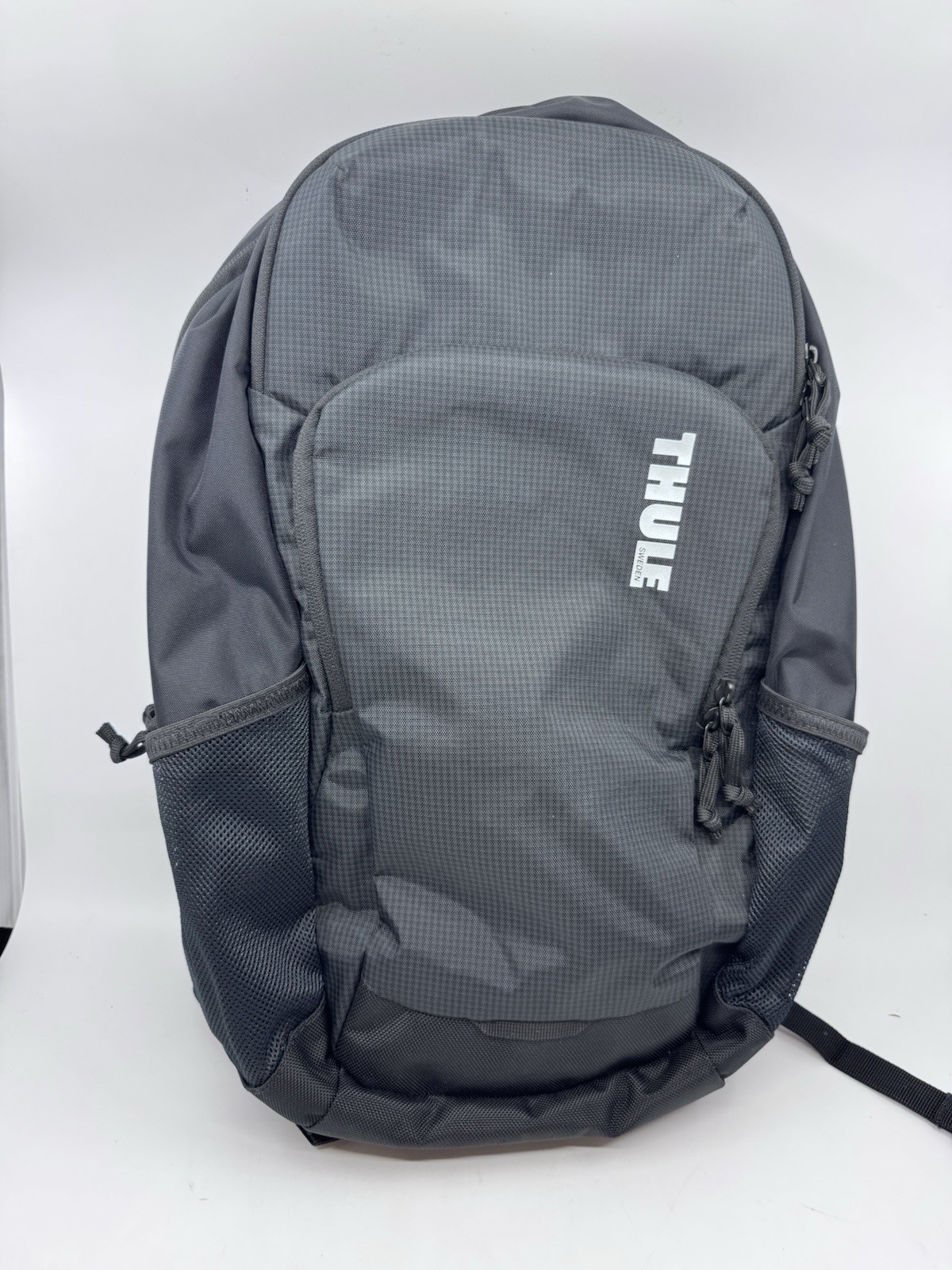 Thule Achiever 15” Model Laptop Black Backpack Business Style Travel Sport 24L