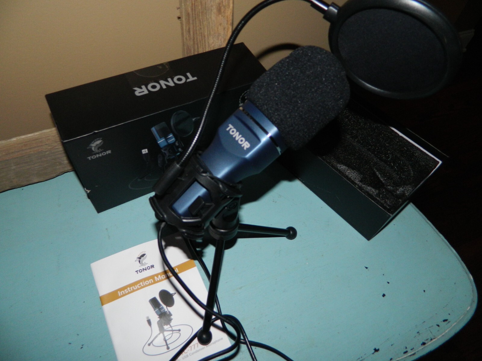 TONOR Computer Cardioid Condenser PC Gaming Mic with Tripod Stand & Pop Filter