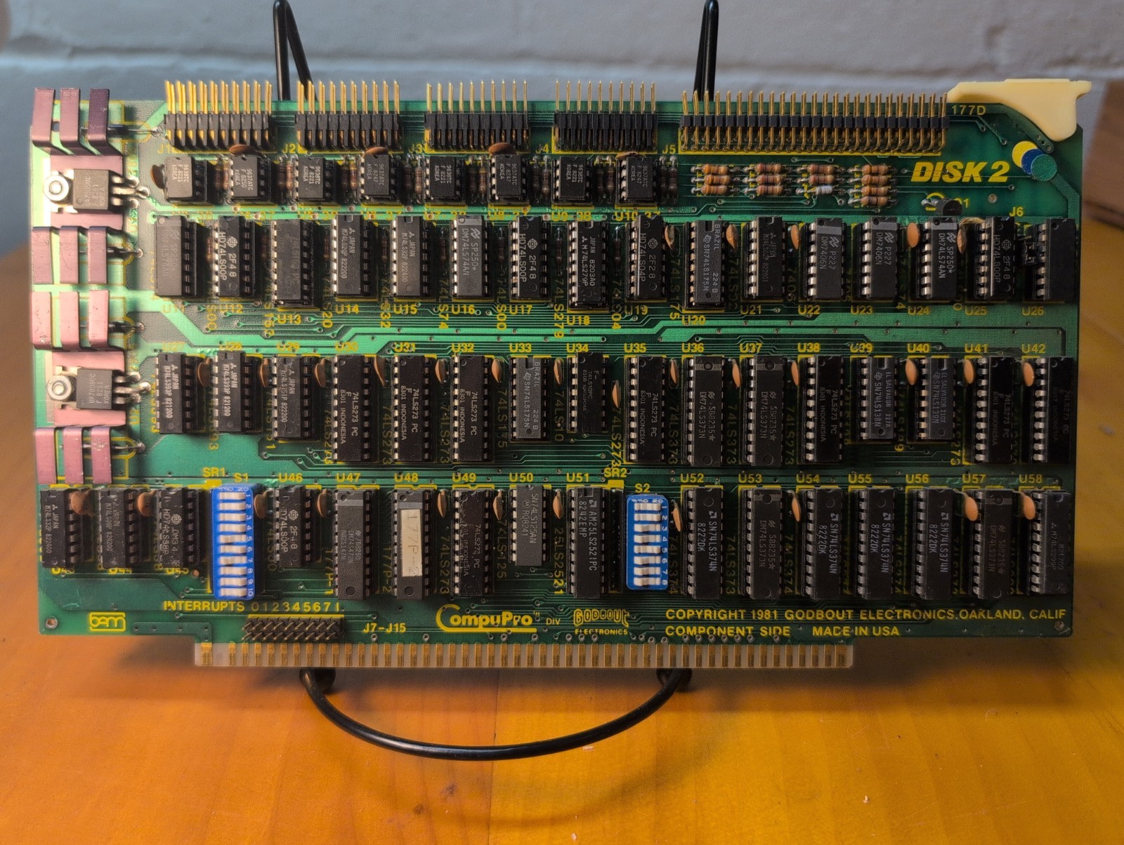 CompuPro Vintage 1981 DISK 2 GodBout   S-100 Computer  Board - Untested