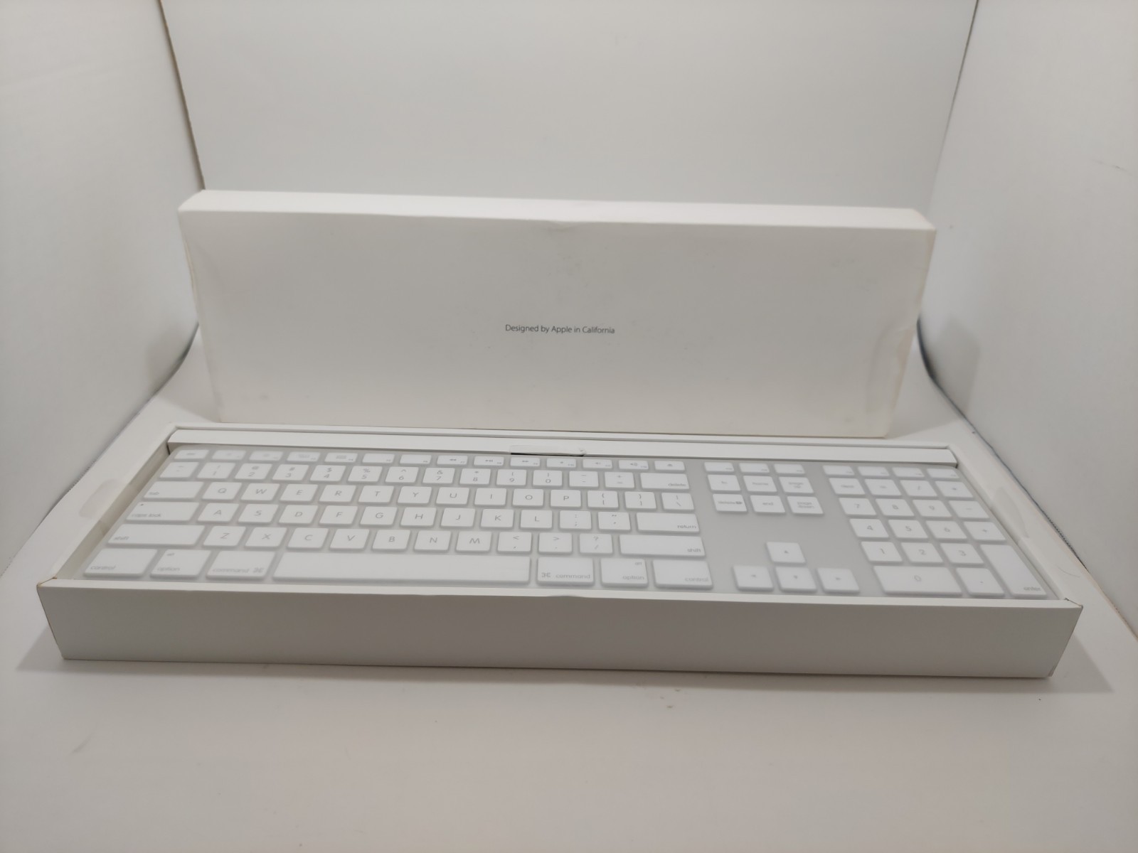Apple Wired USB-A Aluminum Keyboard w/ Numeric Keypad + Wired Mouse USB-A