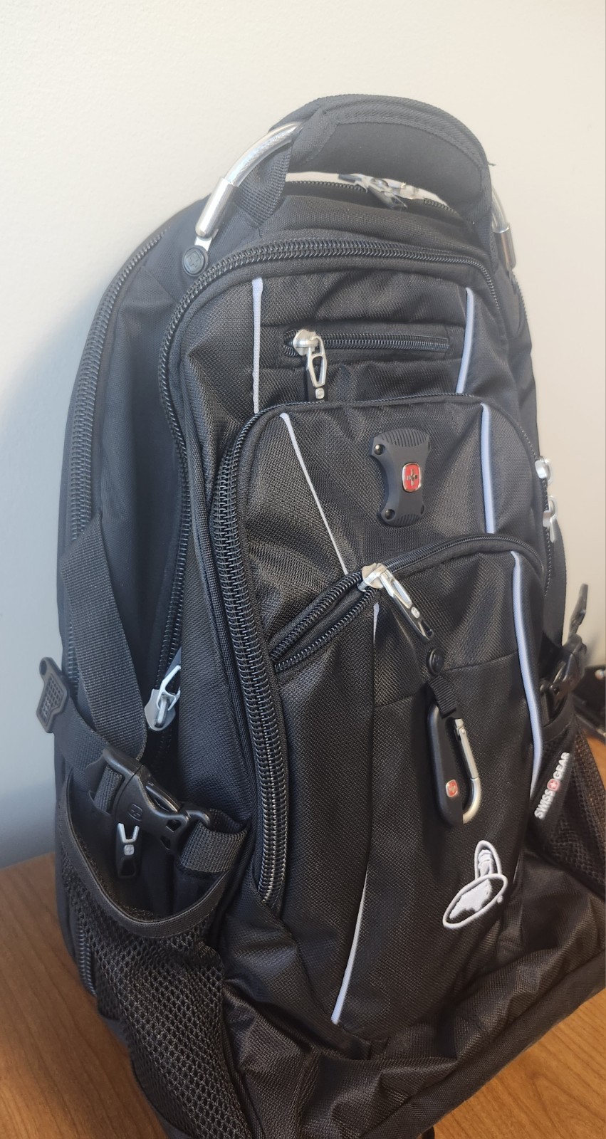 SWISSGEAR 6752 ScanSmart Laptop Backpack Black for School, Travel, Business