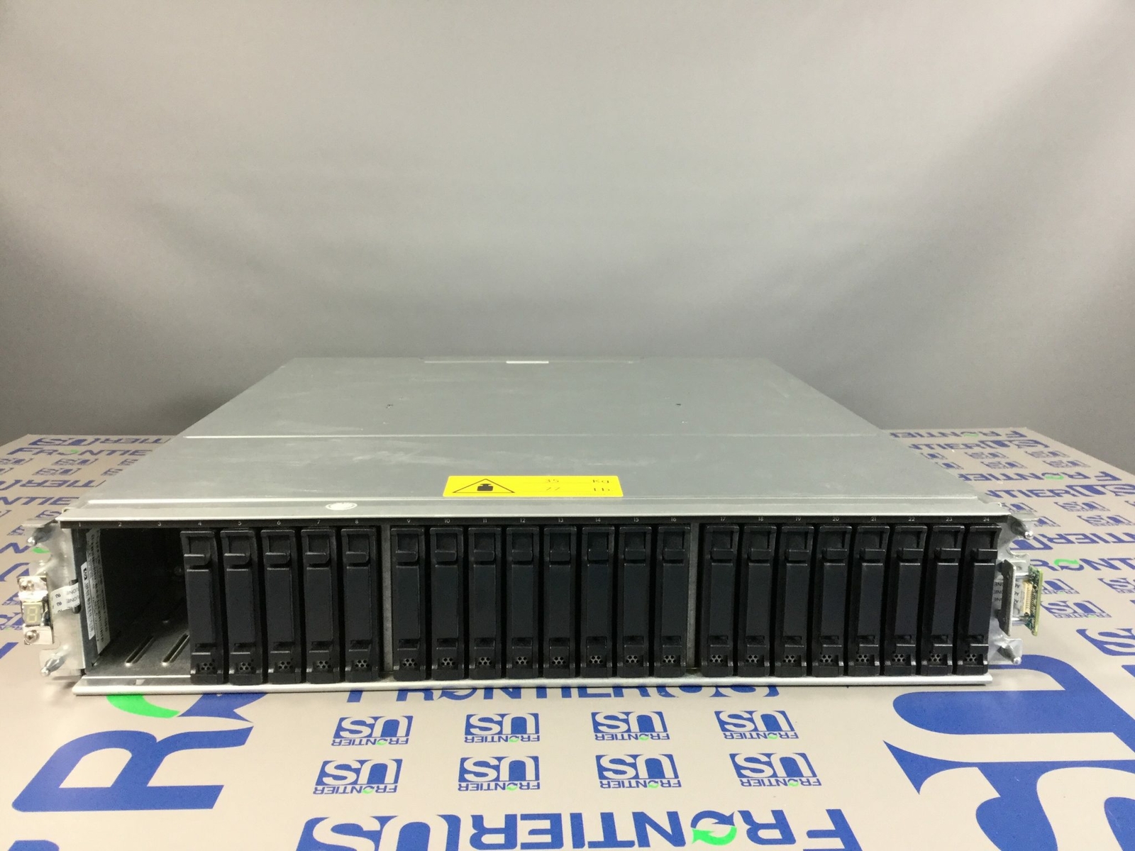 HPE 582939-001 Chassis 2U24 6G with midplane