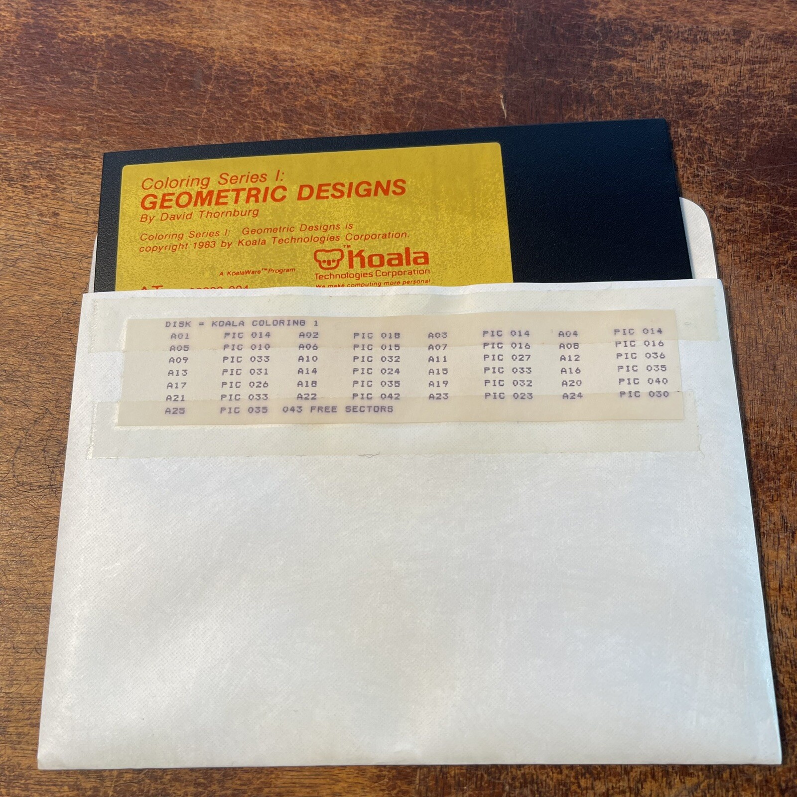 Atari Koala Ware Coloring Series 1 Geometric Designs (1983) 5.25” Floppy