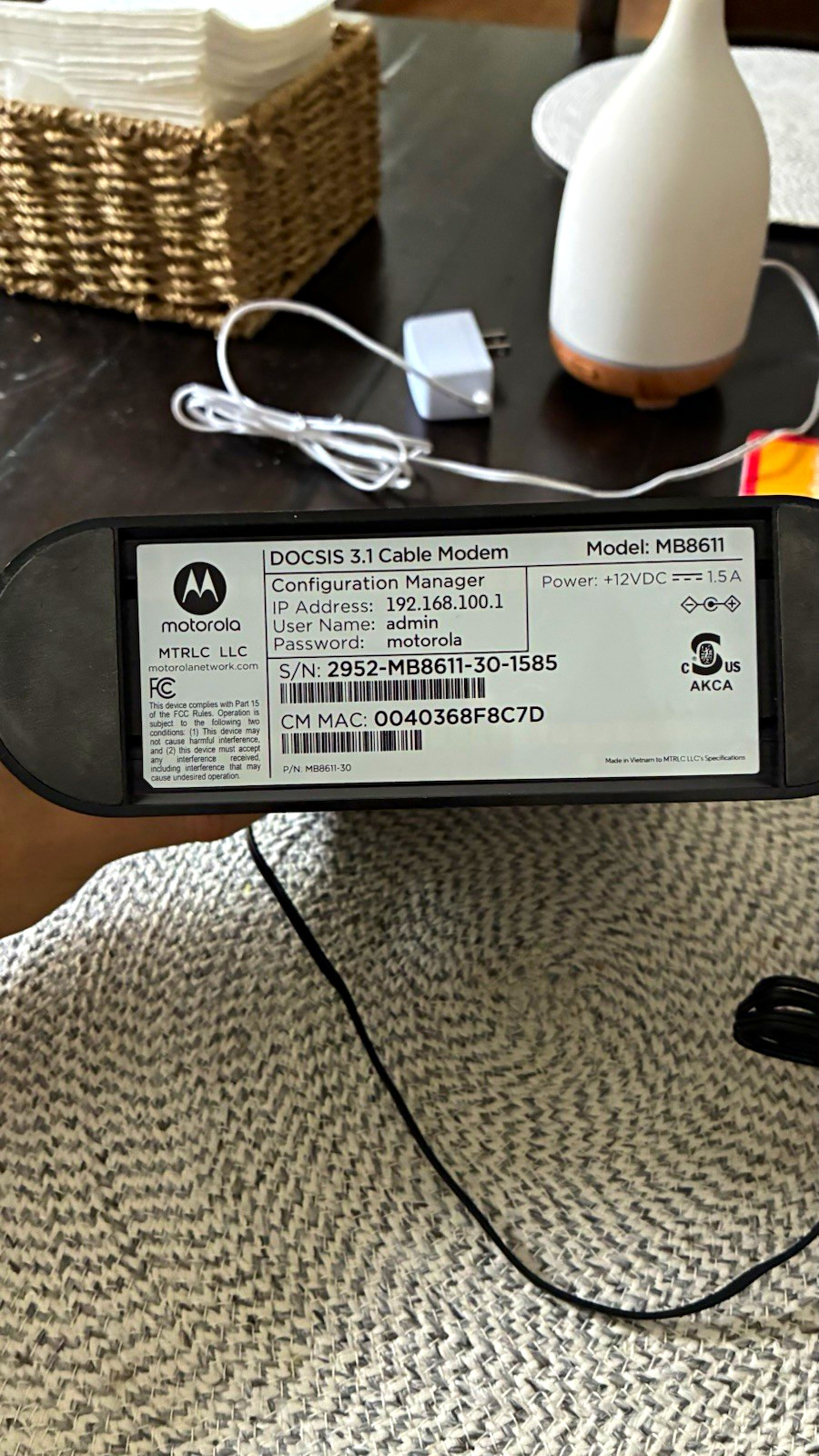 Motorola MB8611 DOCSIS 3.1 Cable Modem 2.5GbE 1-Port Black MB8611-30