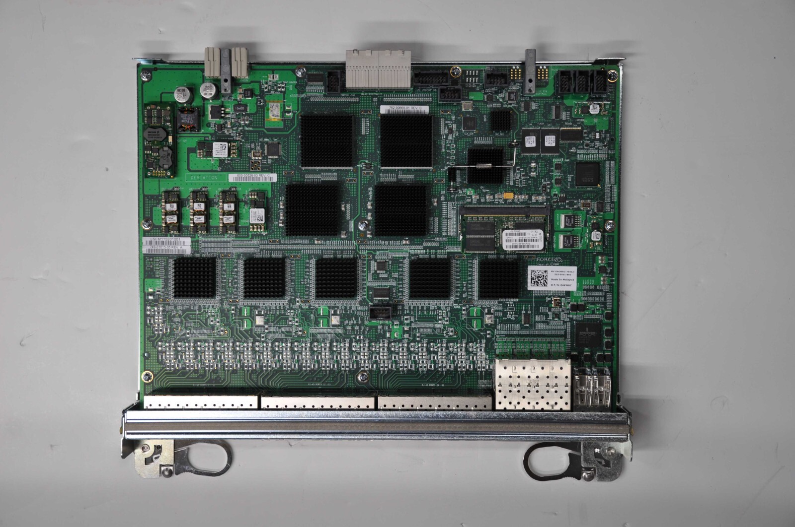 DELL Force10 C150 C100 36-Port FlexMedia 10Gb Enet Line LC-CB-10G-1G-36T 4KWHC