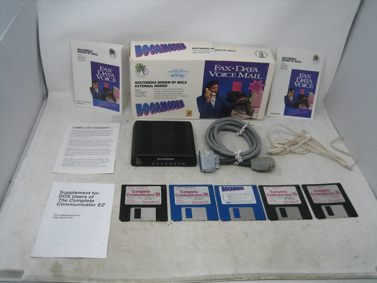 Vintage 90s Boca Research Inc. BocaModem V.34 28,800bps External Modem Data Fax