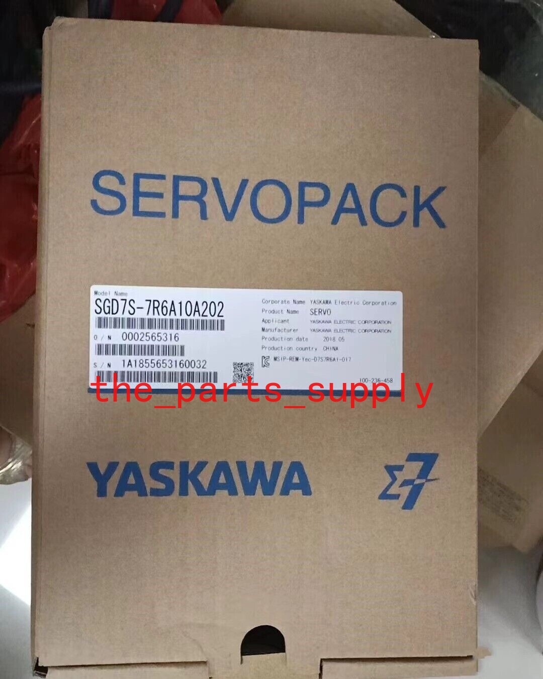 1PCS New YASKAWA SGD7S-7R6A10A202 Servo Motor SGD7S7R6A10A202 Fedex or DHL