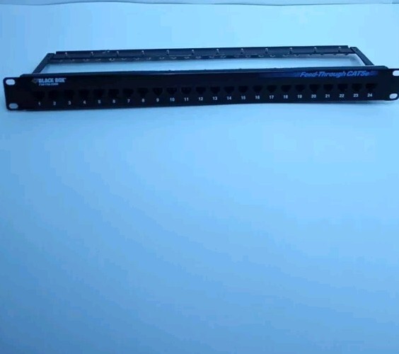 Blackbox Feed-Through CAT5e Unshielded 24-Port RJ45 Patch Panel (JPM808A-R2)