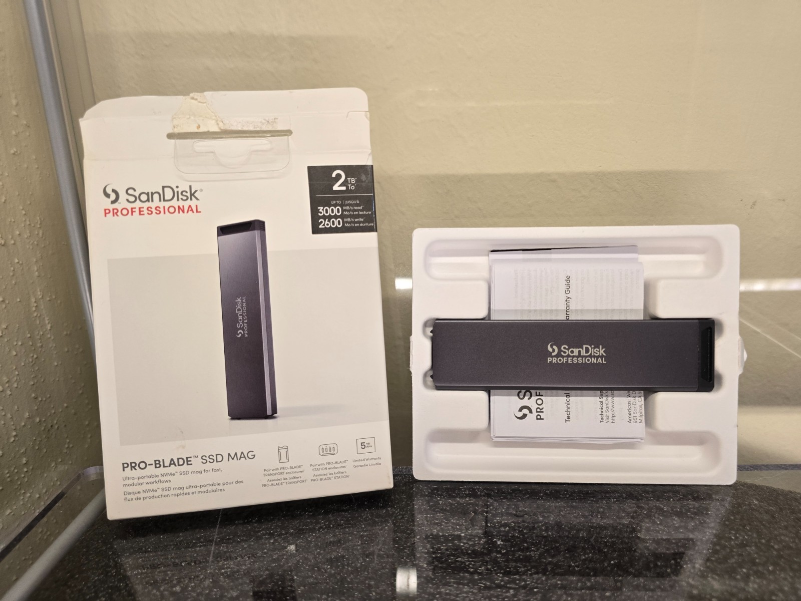 SanDisk Professional PRO-BLADE SSD Mag 2TB NVMe SSD SDPM1NS-002T w/ Box